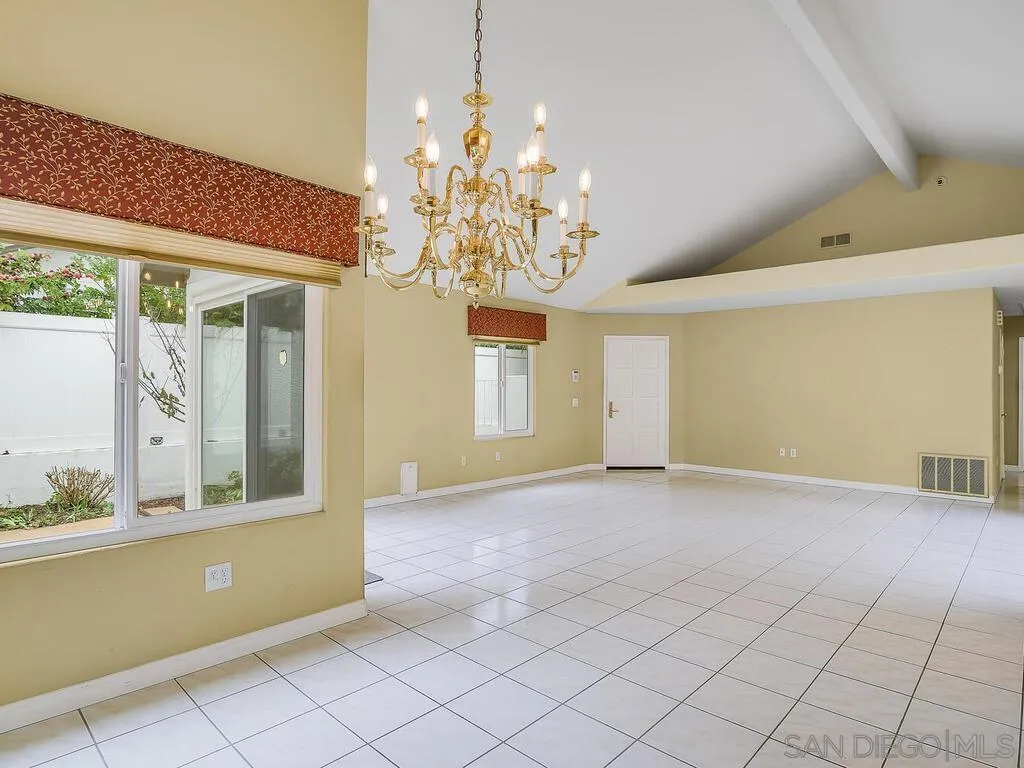 Photo #8: 2600096 Listing: Photo #8