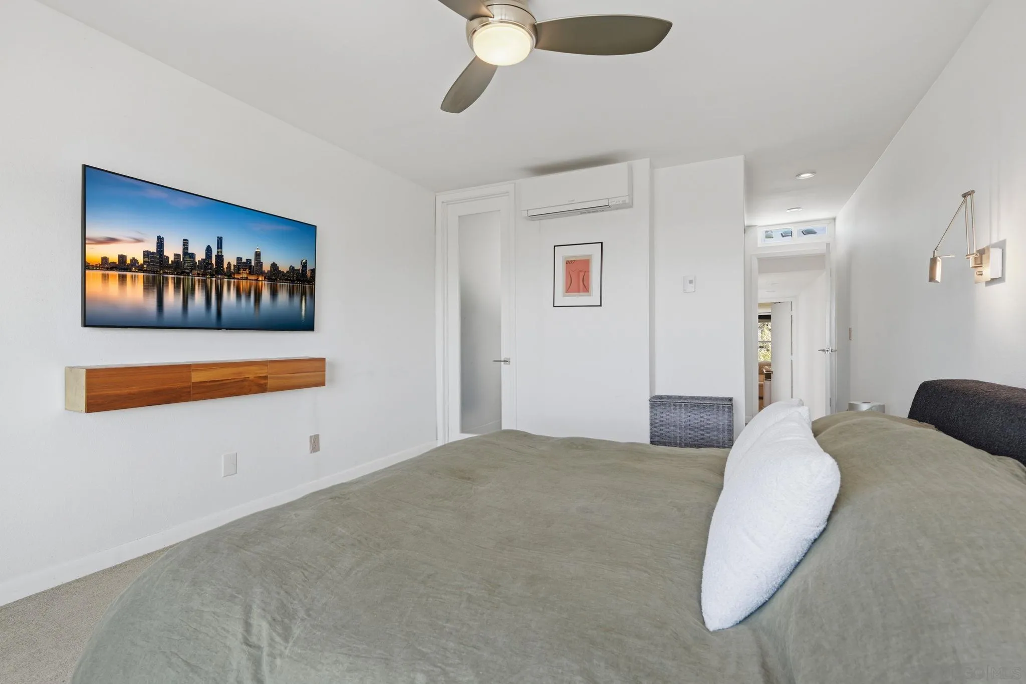 https://cdn.realtyfeed.com/cdn/127/260009602/84a3b4d017b0ece8ad9e47b37e9e27c3.webp