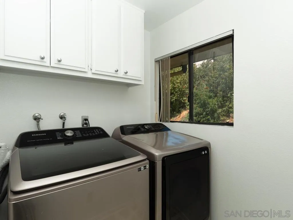 https://cdn.realtyfeed.com/cdn/127/260009614/0f4514c5ee4dec81c99706bc25037f2d.webp