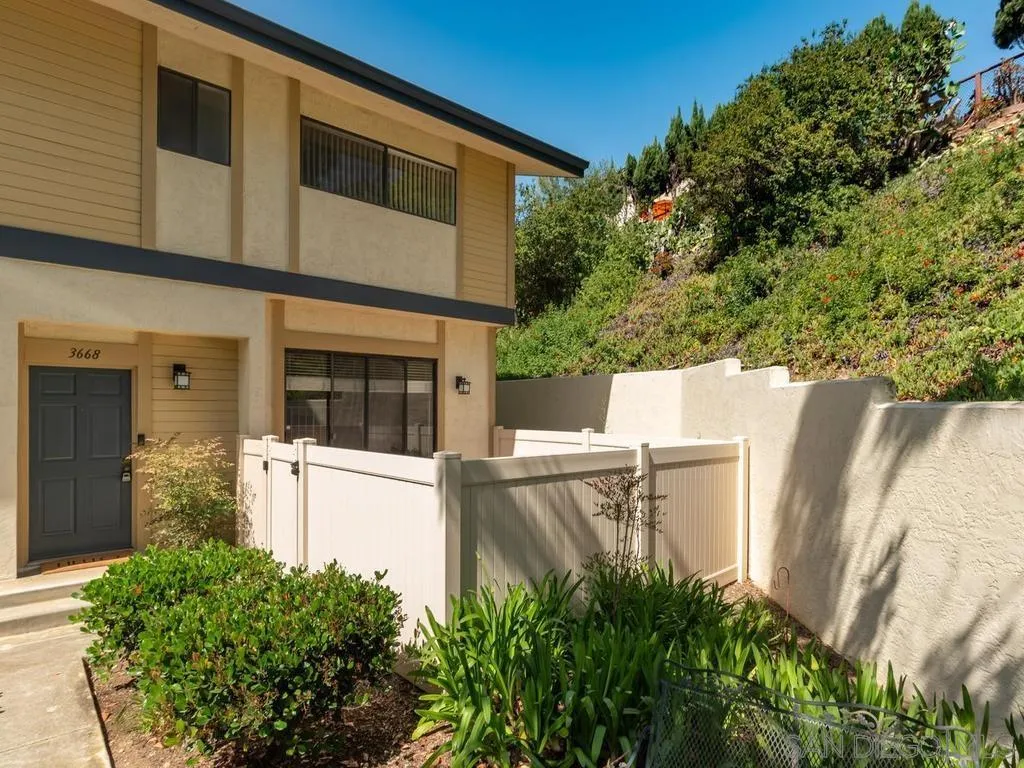 https://cdn.realtyfeed.com/cdn/127/260009614/787d03629d8c195b120b4bfae704e4d8.webp