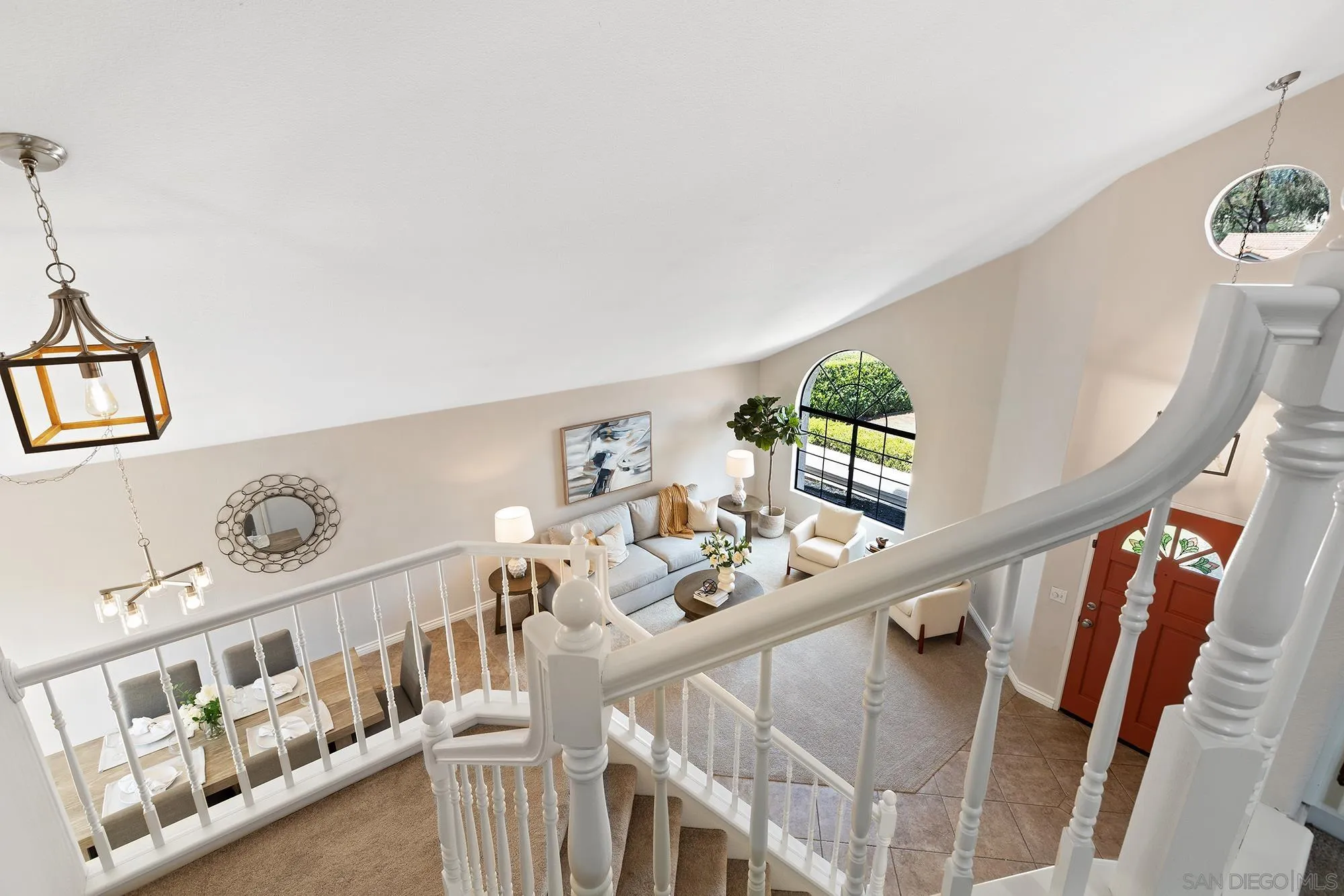 https://cdn.realtyfeed.com/cdn/127/260009616/850a19d1a01214ac26d2f2a85a47b639.webp