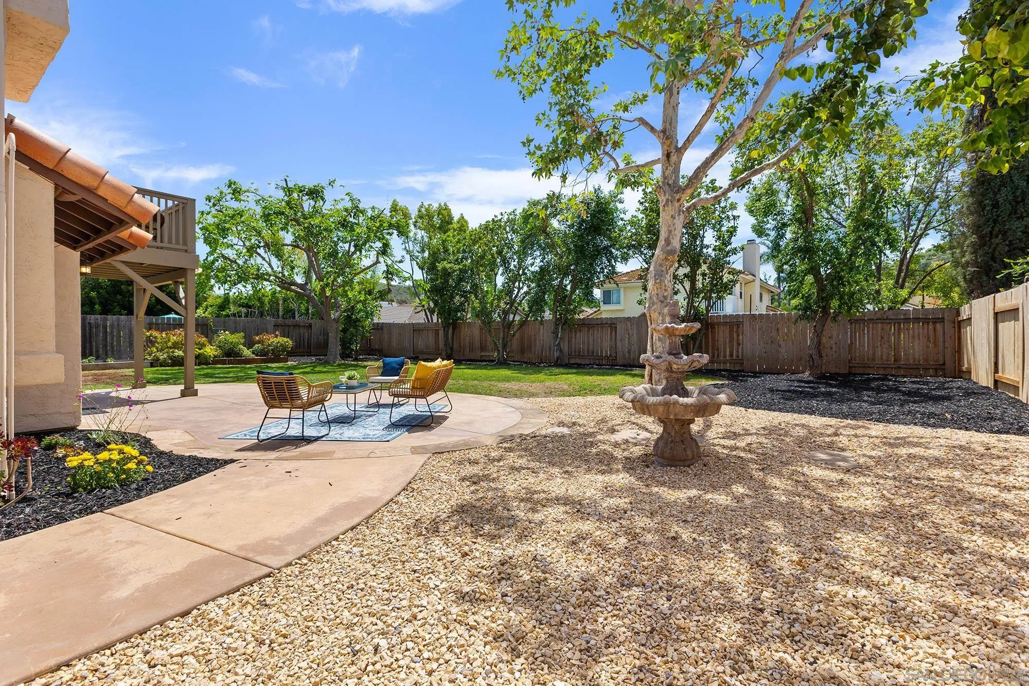https://cdn.realtyfeed.com/cdn/127/260009616/97a41db4a225bd84bc4fed67db2f630a.webp