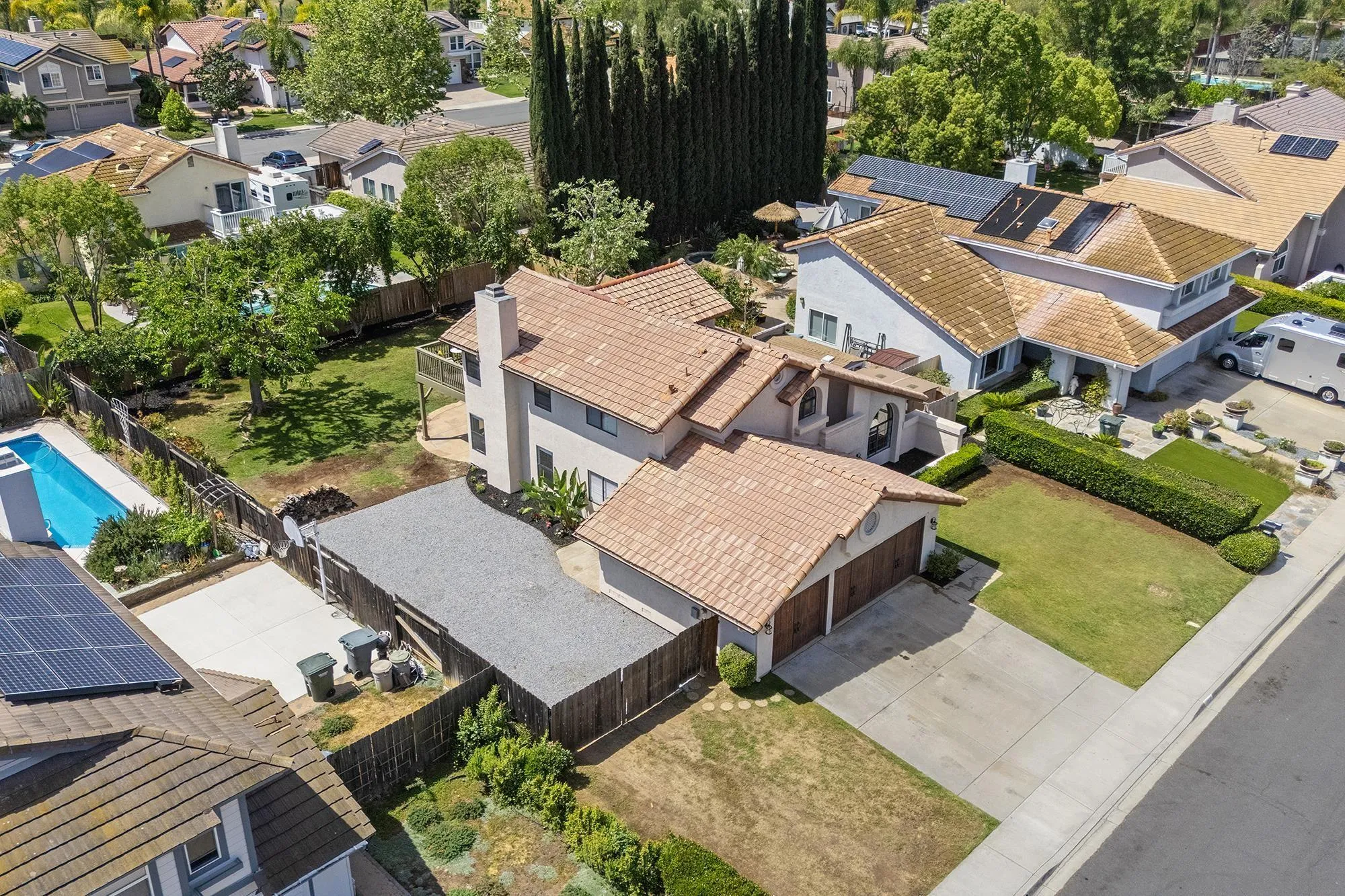 https://cdn.realtyfeed.com/cdn/127/260009616/f329a5de696b3ad29192deacce4a1cbf.webp