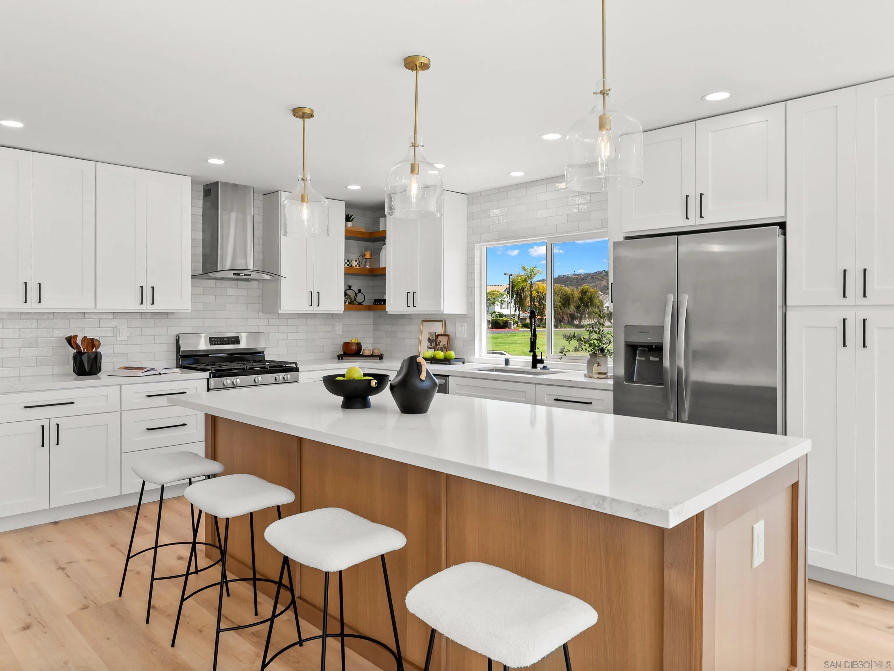 https://cdn.realtyfeed.com/cdn/127/260009618/39663226c7993bd31e06b1b046bd053a.webp