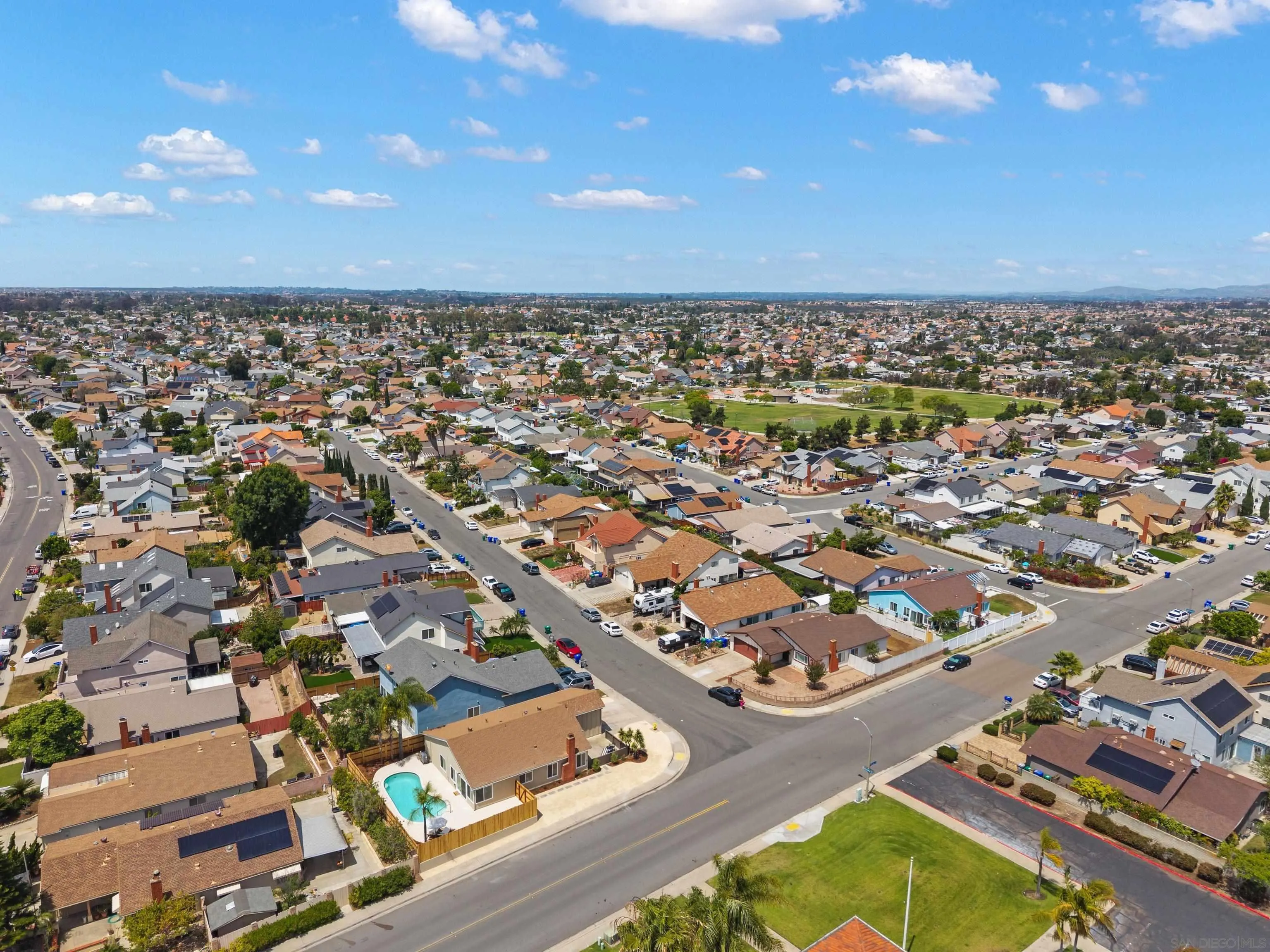 https://cdn.realtyfeed.com/cdn/127/260009618/415dd60975e047746f316a2c97fe5083.webp