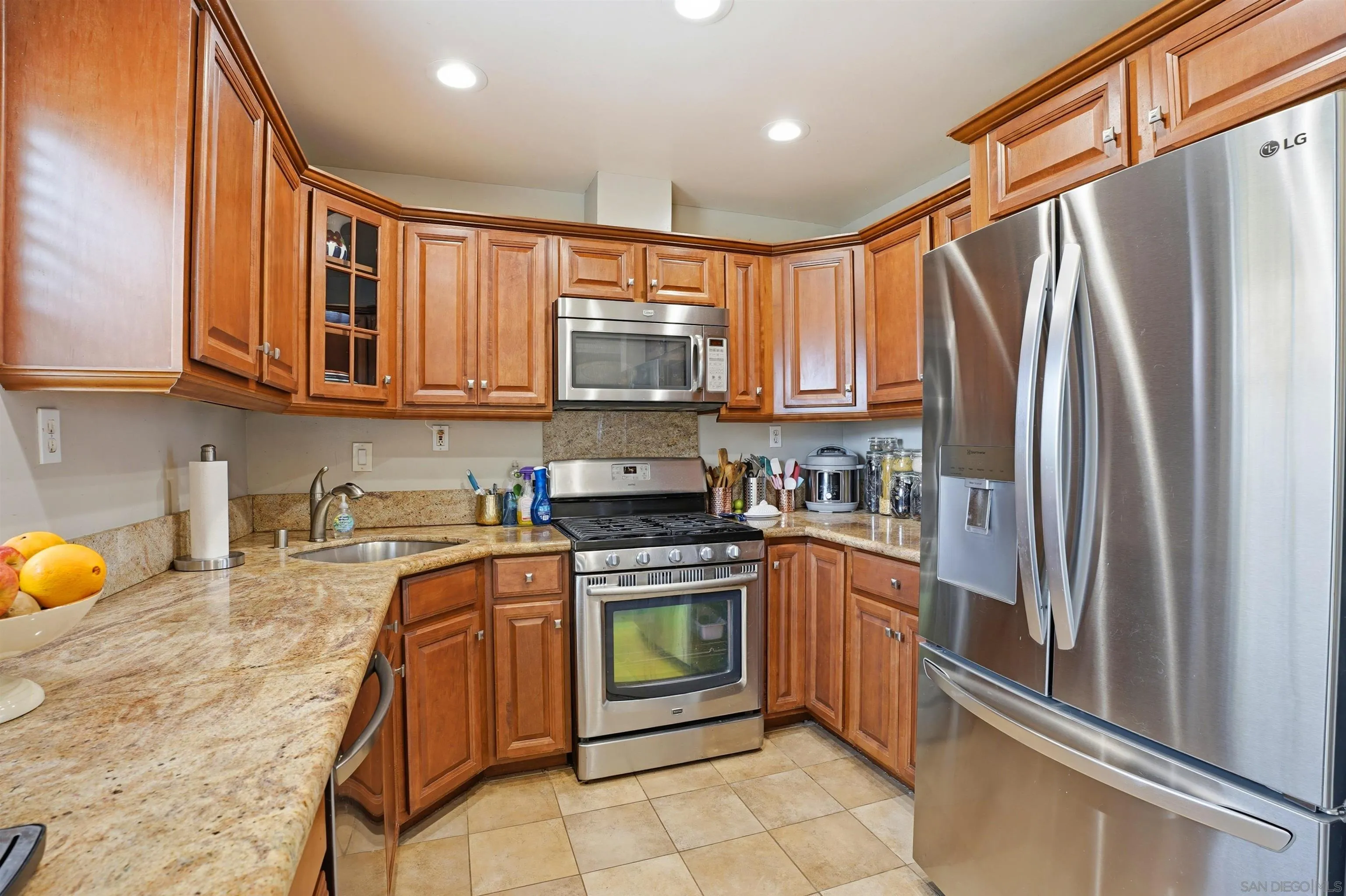 7230 Berkeley Dr, La Mesa, CA, 91942