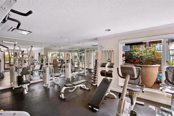 Photo #15: 260009627 Listing: Photo #15