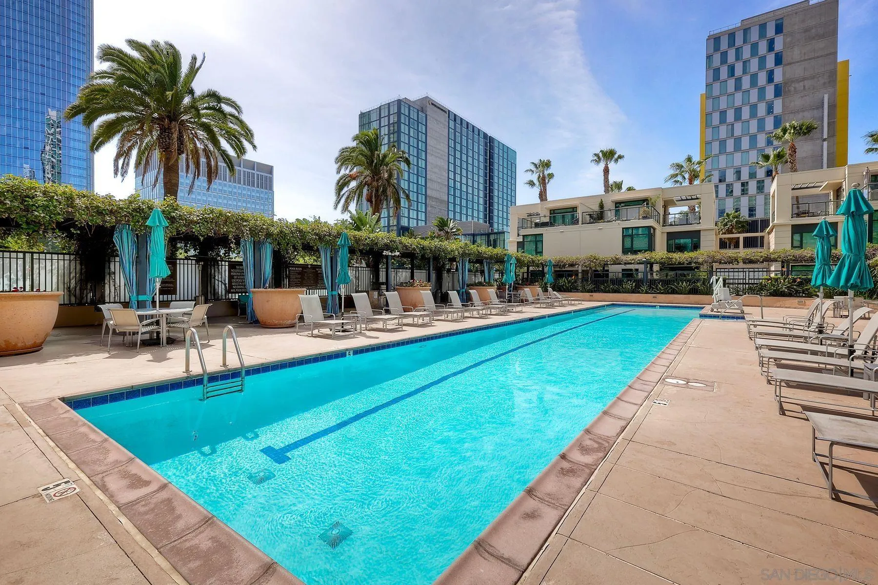 https://cdn.realtyfeed.com/cdn/127/260009627/93acadbbafe55a26b488c7e265641cce.webp