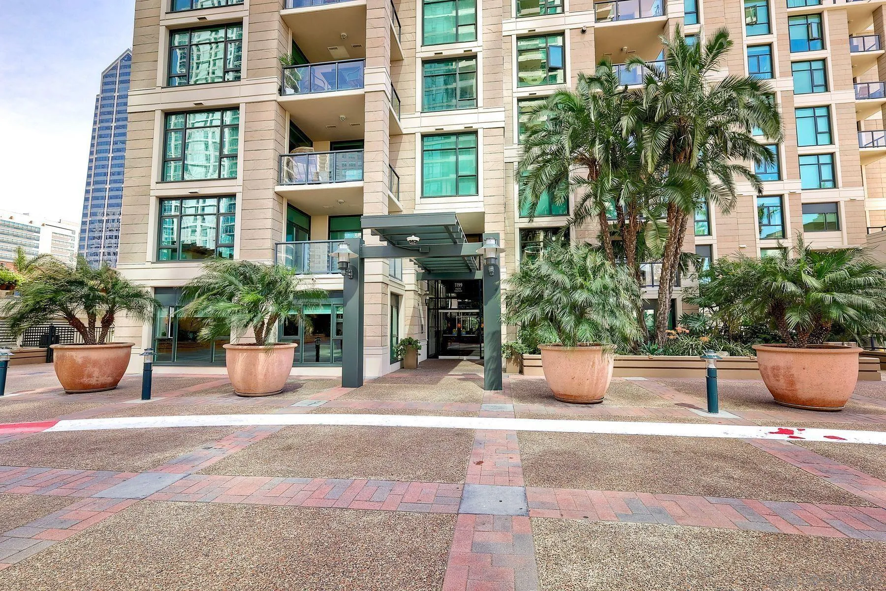 https://cdn.realtyfeed.com/cdn/127/260009627/d188c85e3874ee9928f49b17ef57dbae.webp