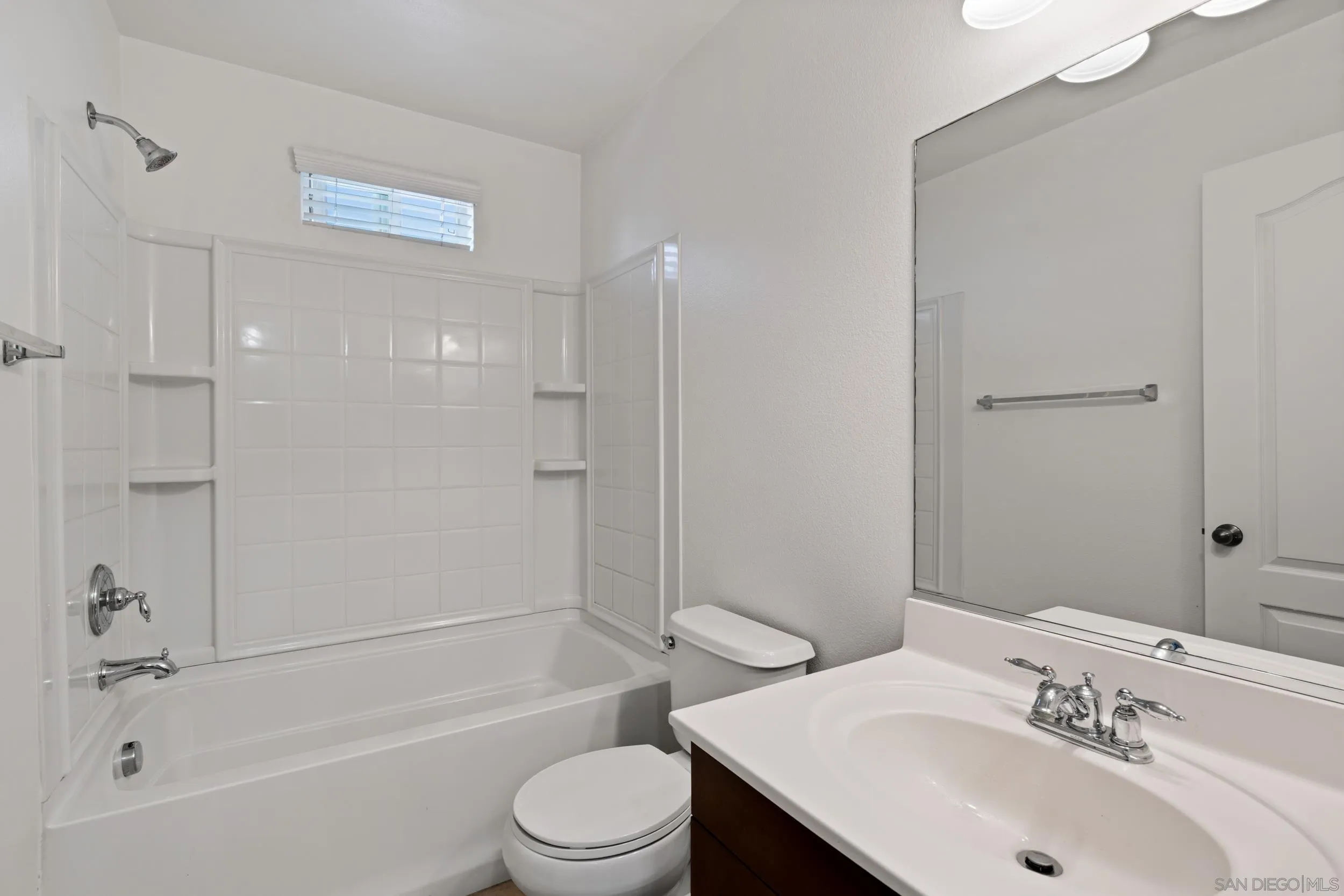 Photo #24: 260009629 Listing: Photo #24