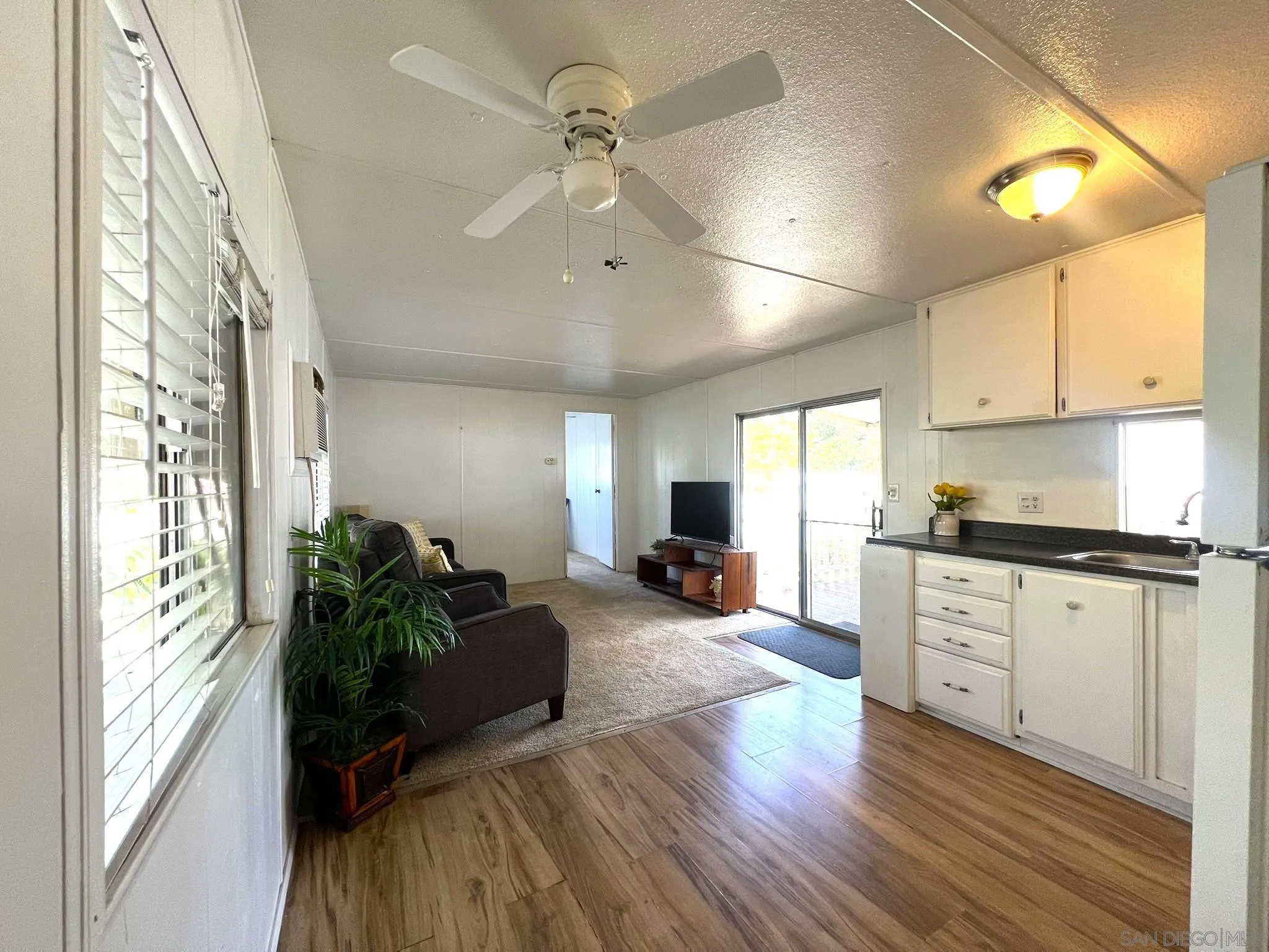 Featured listings