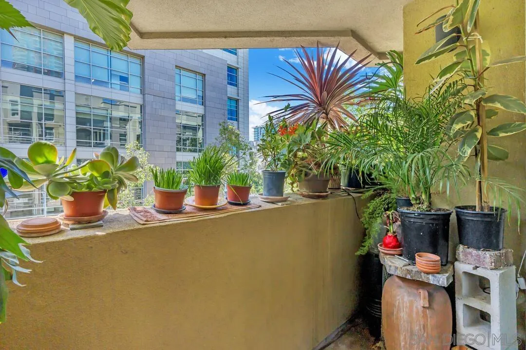 Photo #17: 260009635 Listing: Photo #17