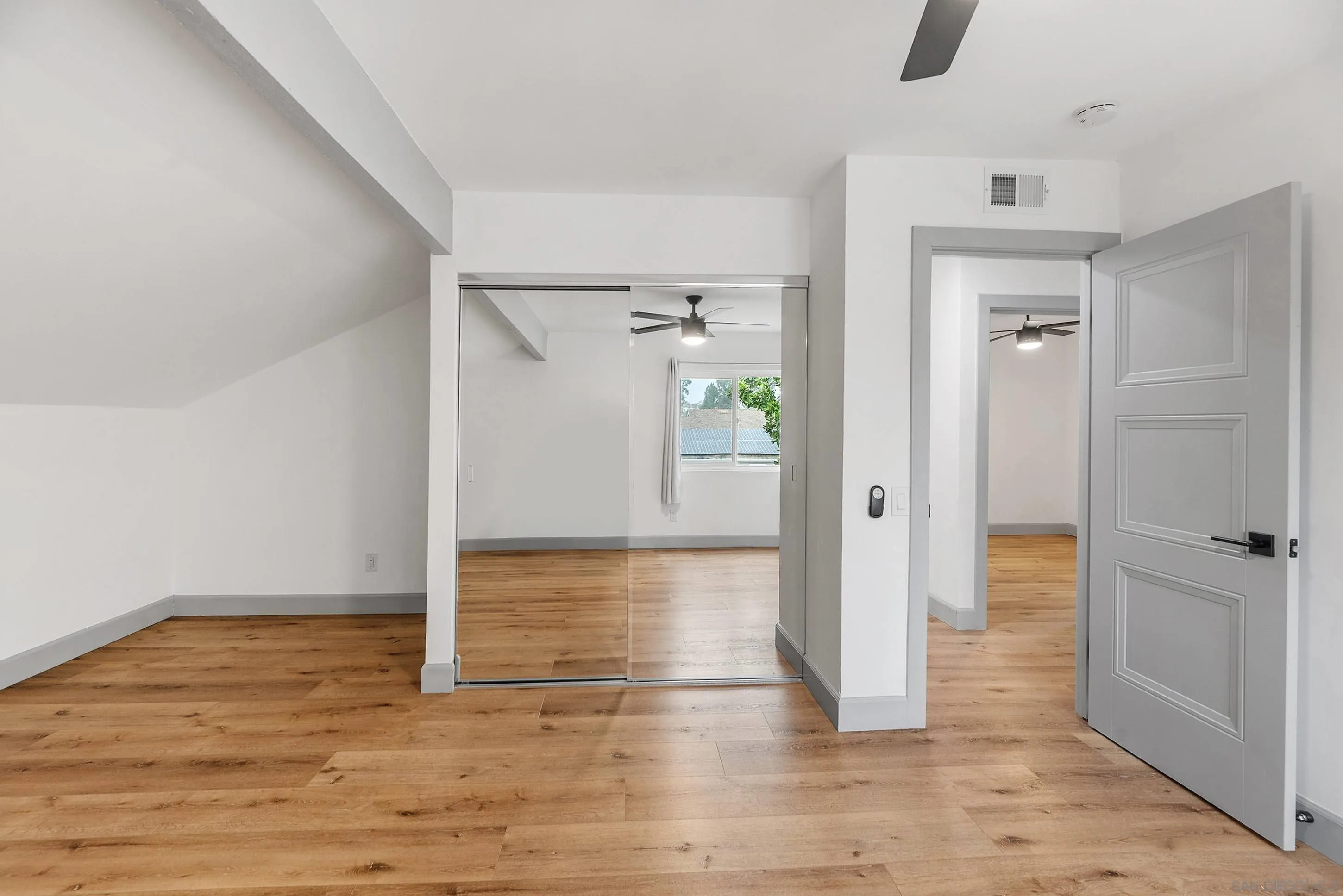 https://cdn.realtyfeed.com/cdn/127/260009639/3caa2756f4ac58127318612099981d02.webp