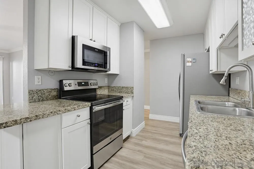 Photo #12: 260009640 Listing: Photo #12