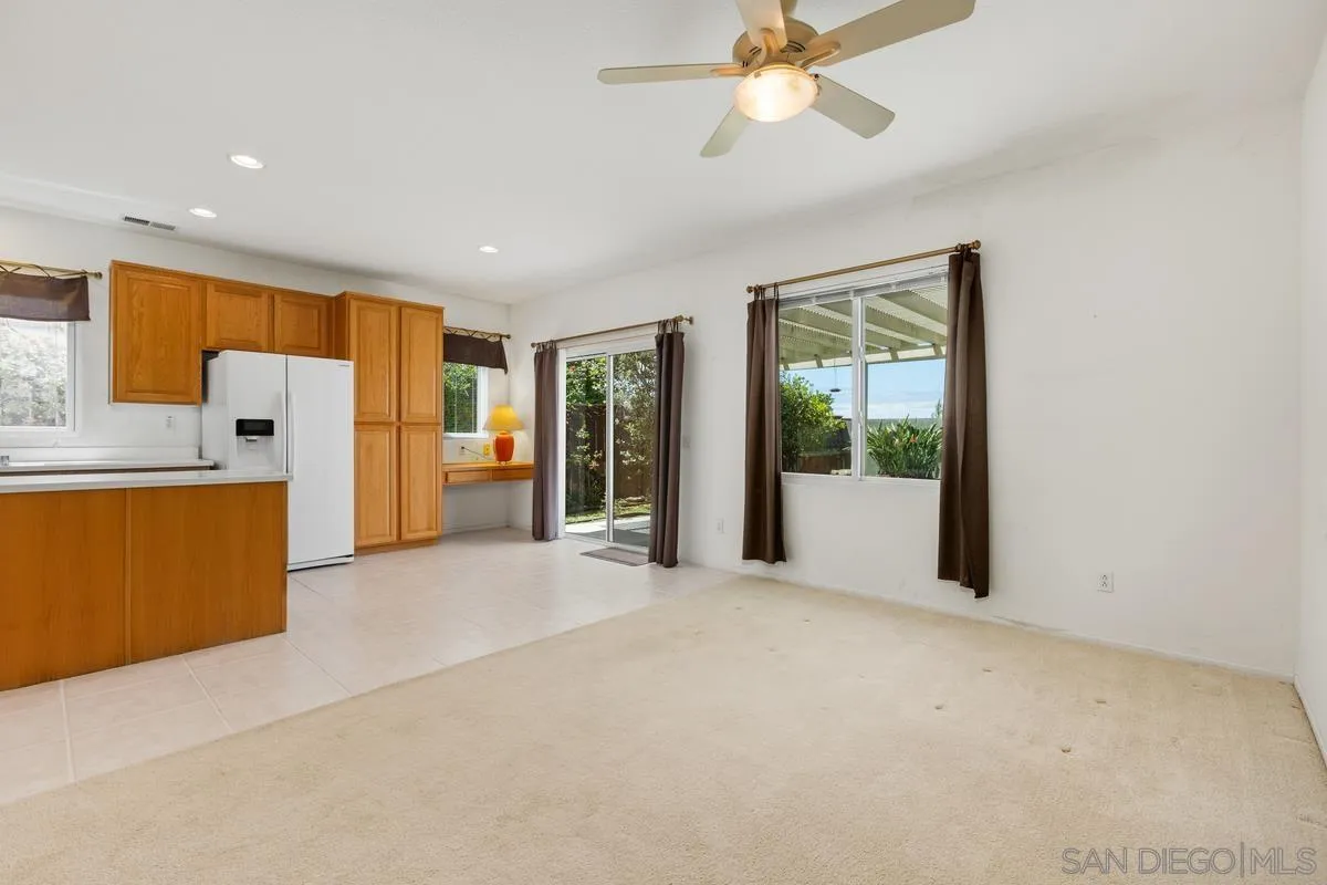 https://cdn.realtyfeed.com/cdn/127/260009645/57eecaac9d0a18198ffdf1d988a5f8c5.webp