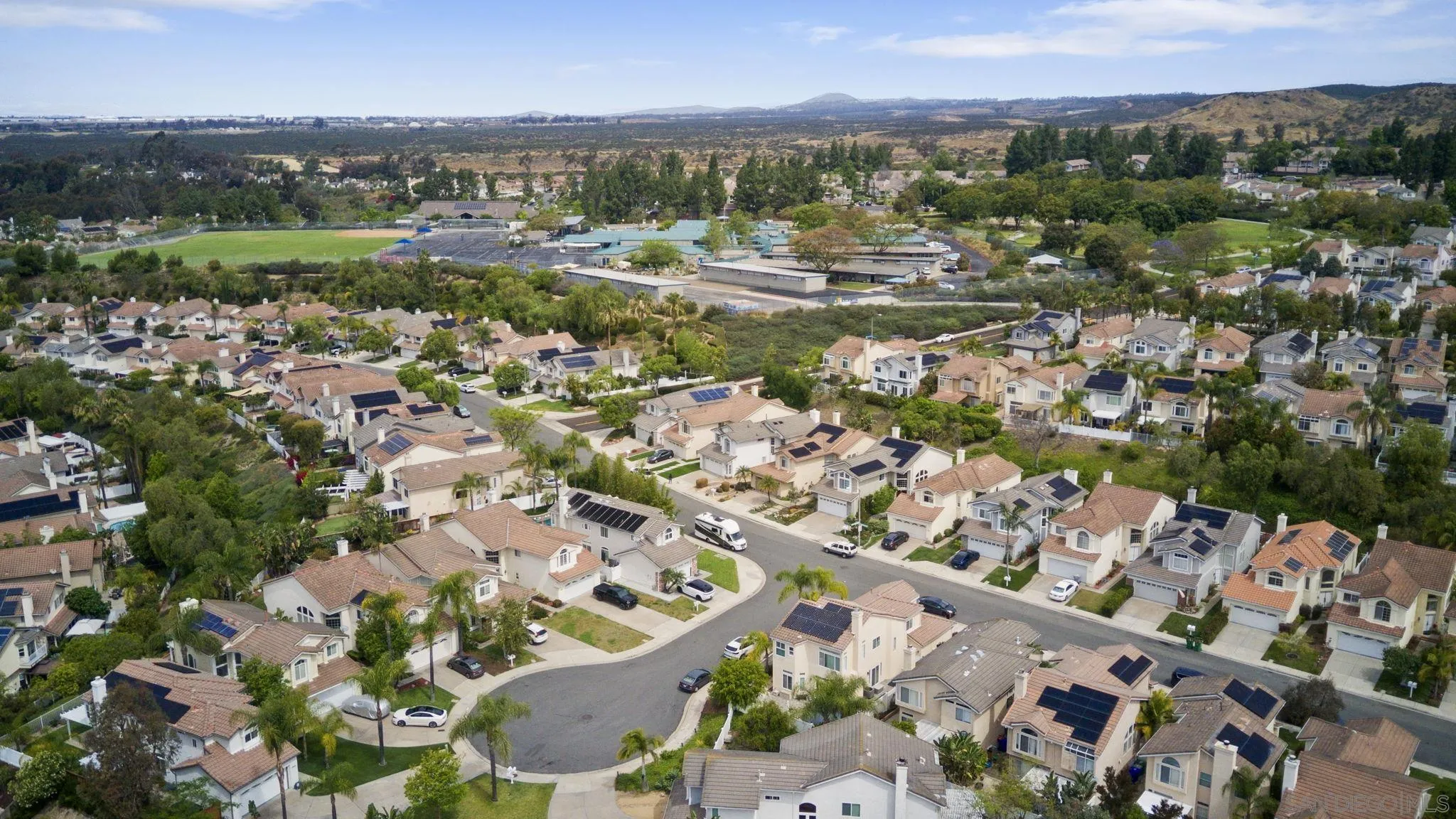 https://cdn.realtyfeed.com/cdn/127/260009648/405d37b40c7e0d088767bdf68014d950.webp