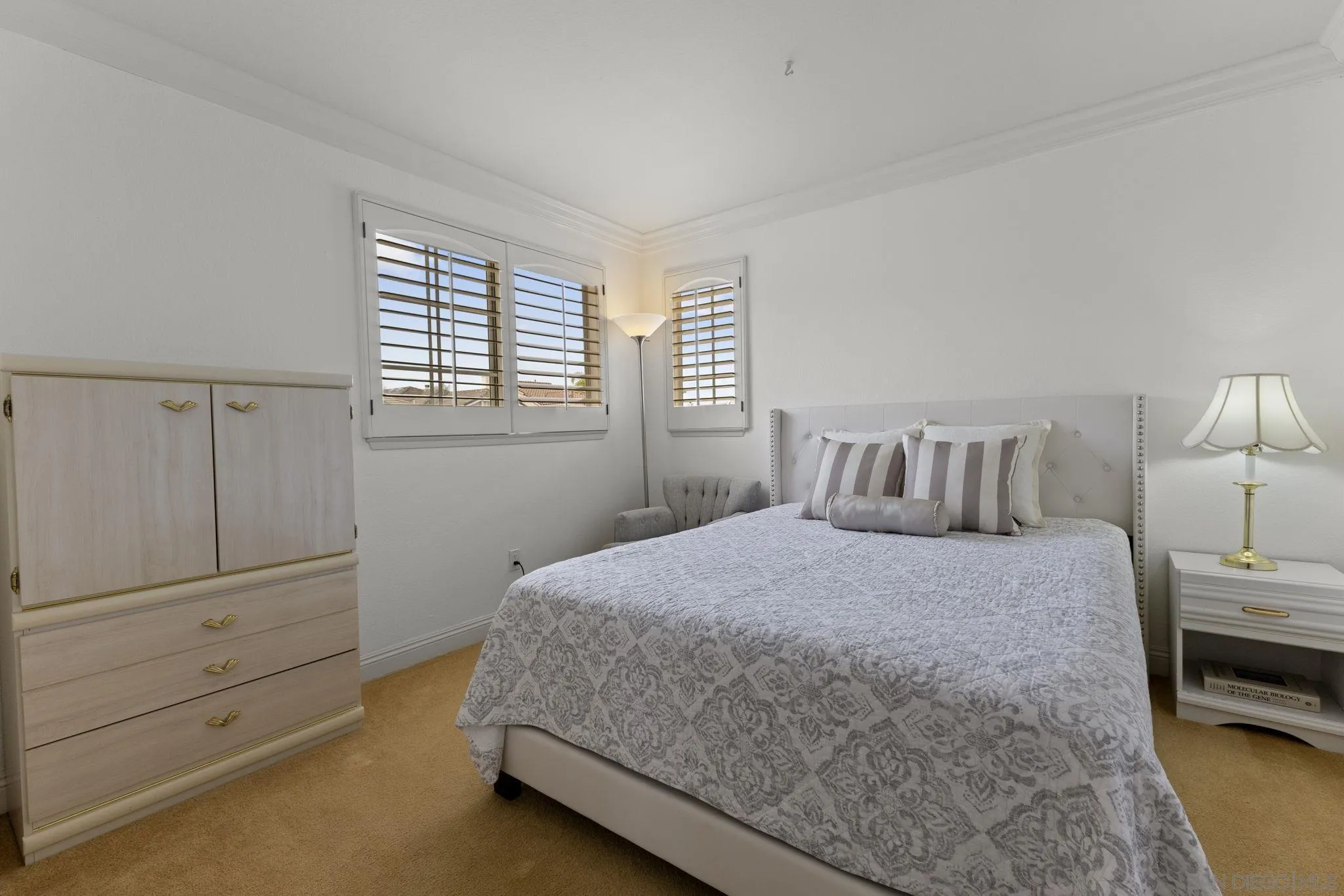 https://cdn.realtyfeed.com/cdn/127/260009648/cd6fb52b5493a8a09c317788e0b41af0.webp