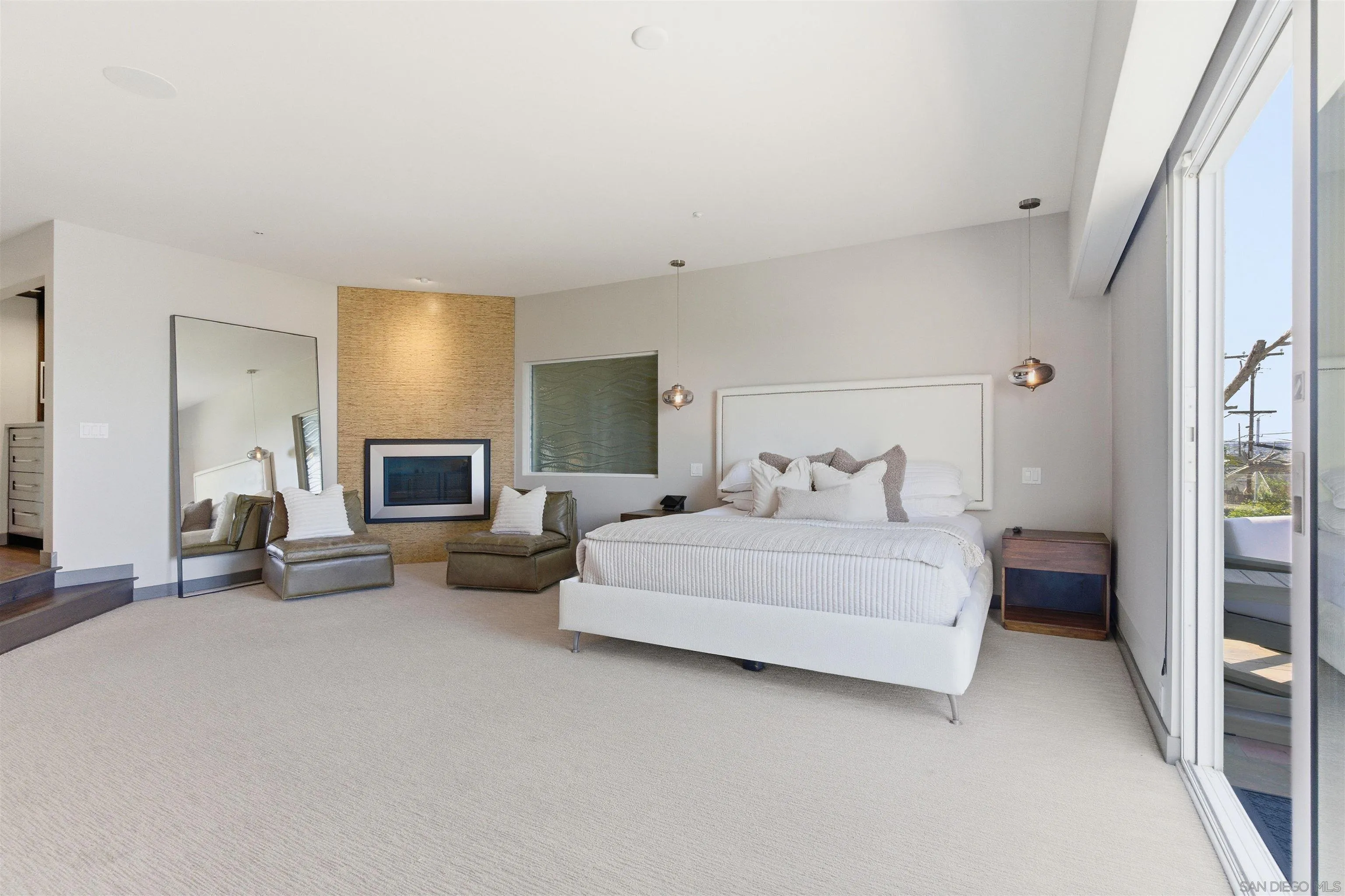 2372 Oxford Ave, Cardiff, CA, 92007
