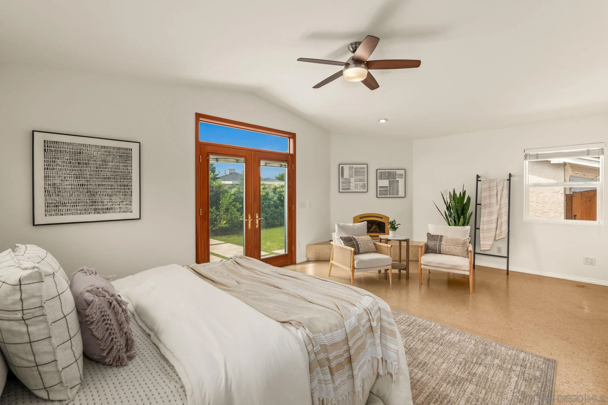 https://cdn.realtyfeed.com/cdn/127/260009655/06b884370687f27505e10221e0bdaea4.webp