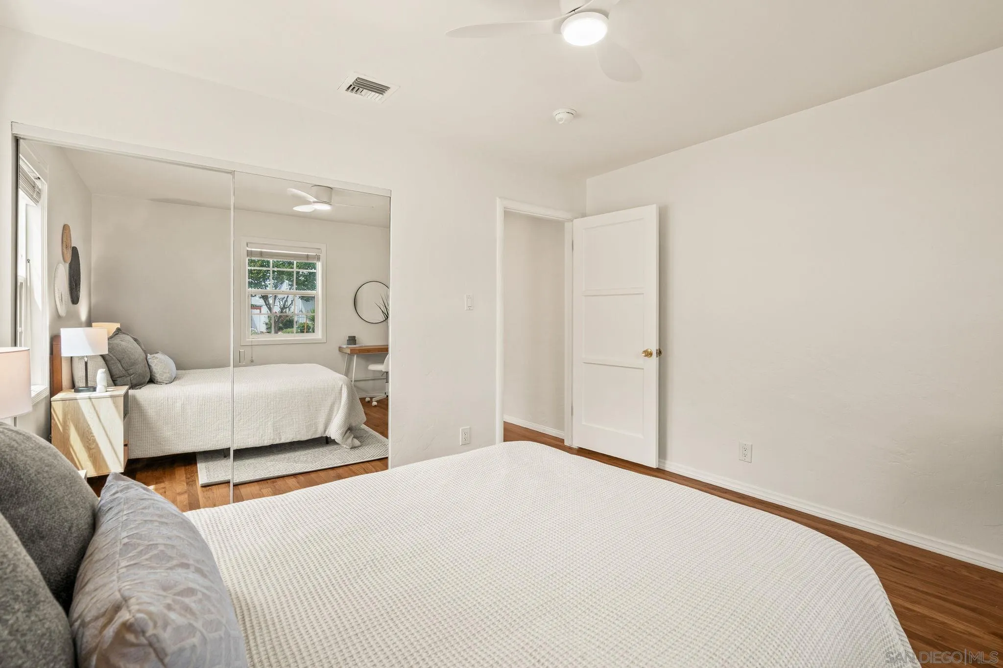 https://cdn.realtyfeed.com/cdn/127/260009655/f81000717eefe3336b88e673de16e3f1.webp