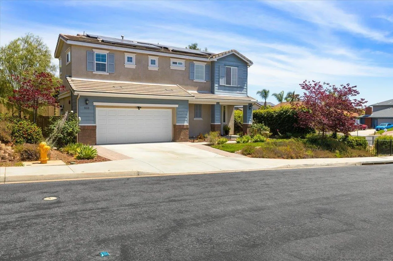 https://cdn.realtyfeed.com/cdn/127/260009656/232a29e050c61670d43bd096038bc7c5.webp