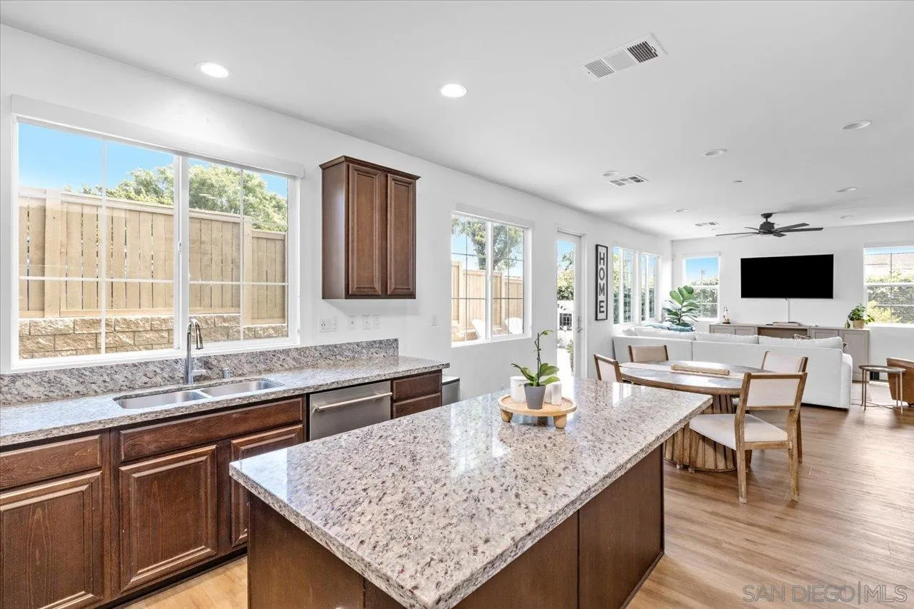 https://cdn.realtyfeed.com/cdn/127/260009656/83e3626248ac23c5f14f56b4538b2169.webp