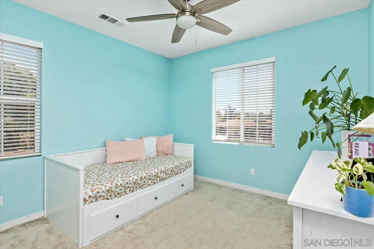 https://cdn.realtyfeed.com/cdn/127/260009656/c367025c87f5790b207c1dbeaa4d8f08.webp