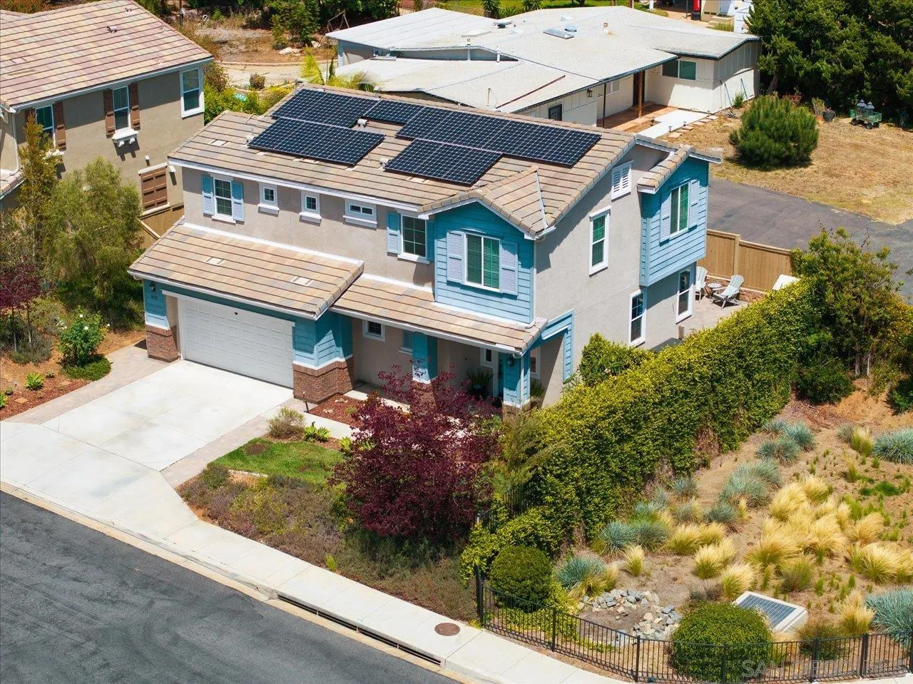 https://cdn.realtyfeed.com/cdn/127/260009656/f1896d5088a2d0e4d91e6ccff677603e.webp