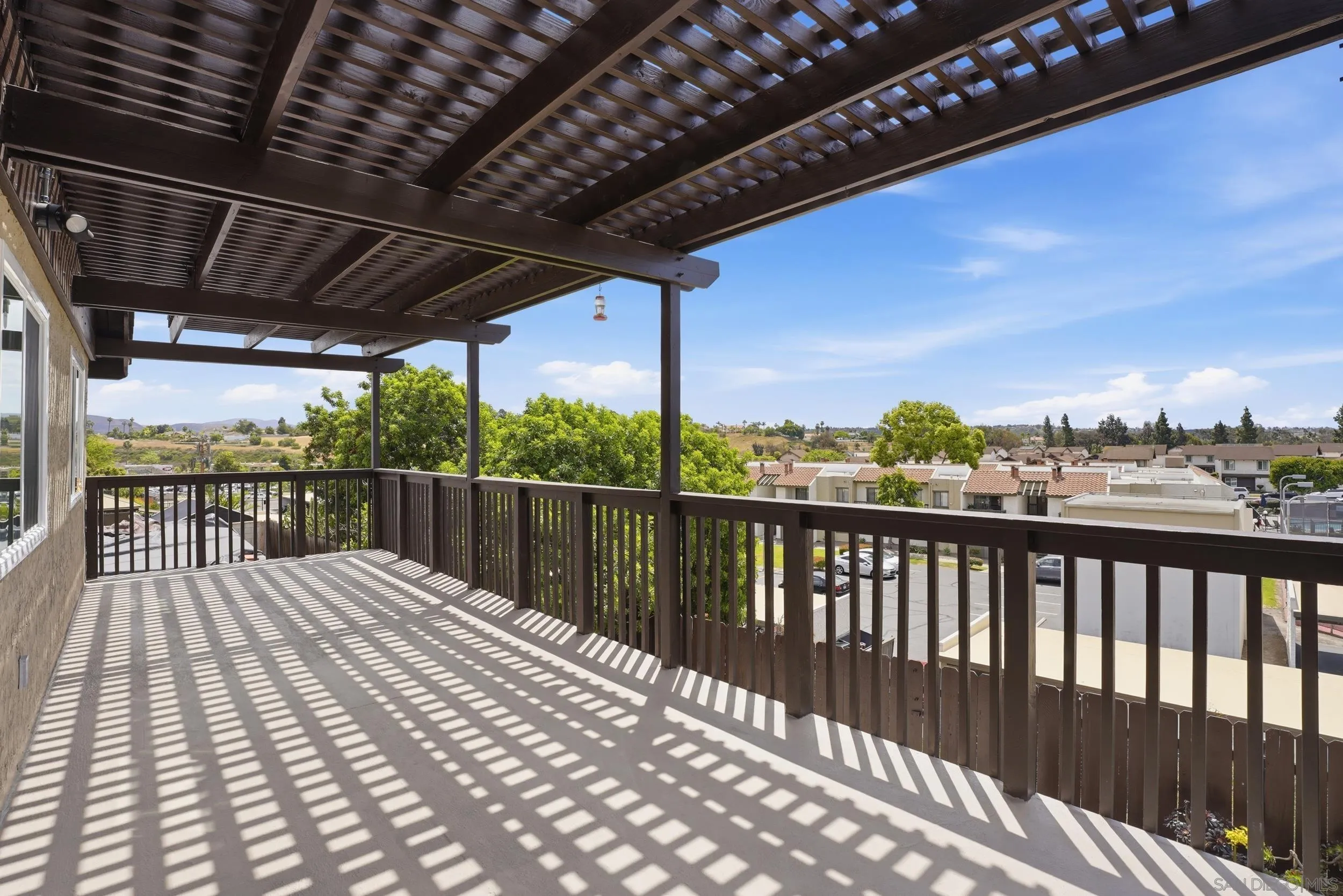 https://cdn.realtyfeed.com/cdn/127/260009659/1c1b56a77135b0b513877eb1d4f48c04.webp