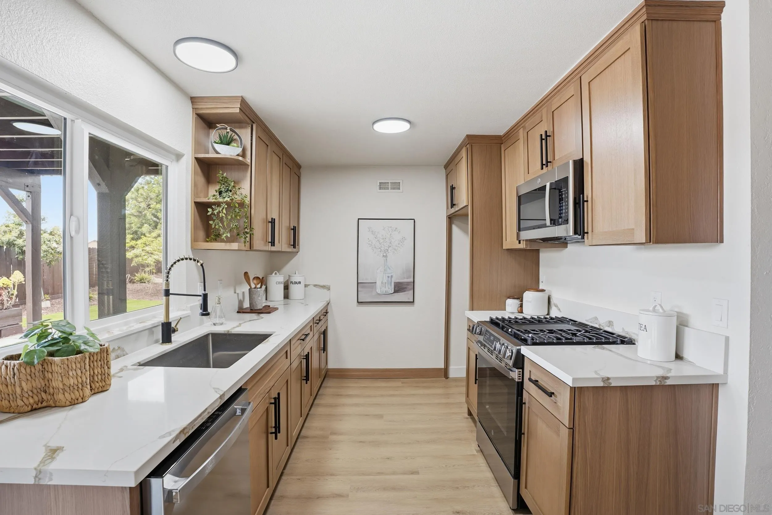 https://cdn.realtyfeed.com/cdn/127/260009659/4473f092d43e0b72970d2eb560d878f1.webp
