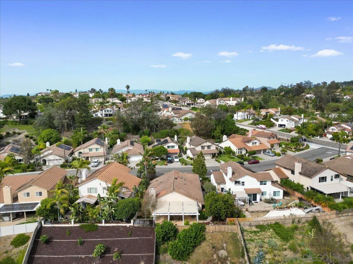 https://cdn.realtyfeed.com/cdn/127/260009660/060d05822ee829d758a6d09ea8ddf33b.webp