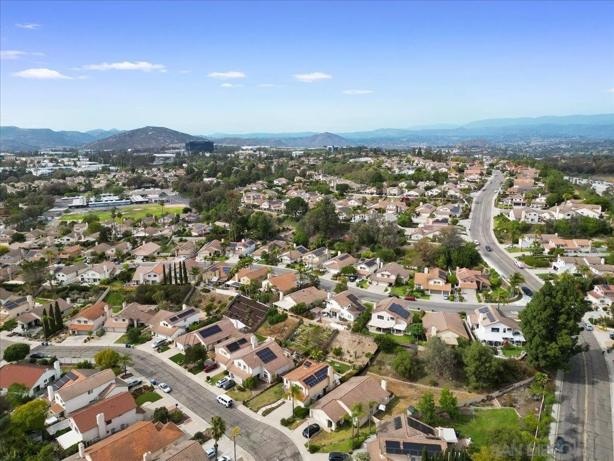https://cdn.realtyfeed.com/cdn/127/260009660/669efb728f9af27788f708a628d8e88a.webp