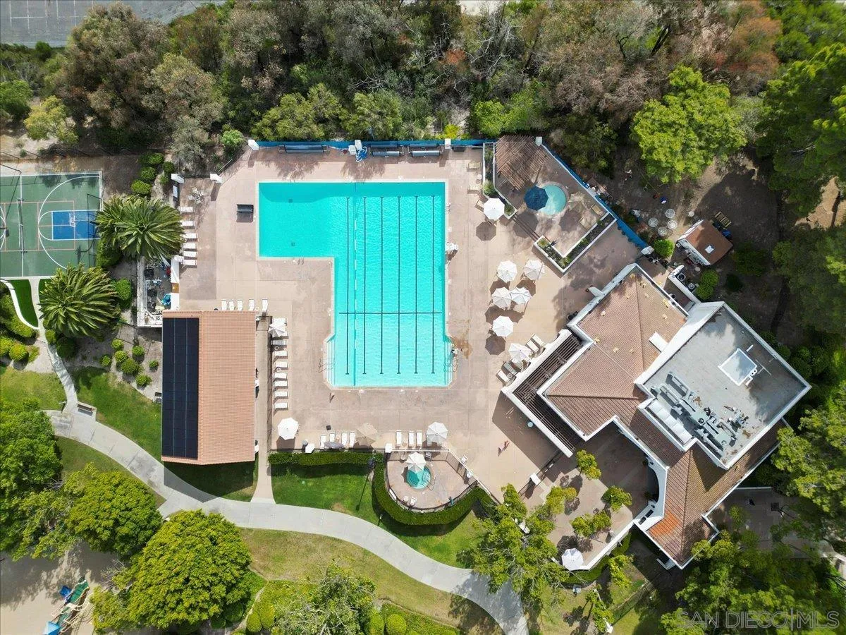 https://cdn.realtyfeed.com/cdn/127/260009660/764d7da41301be1ef153fd0536ab0f30.webp