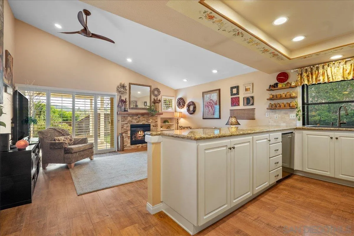 https://cdn.realtyfeed.com/cdn/127/260009660/a2304d4ba37519a35d4c55337800481d.webp