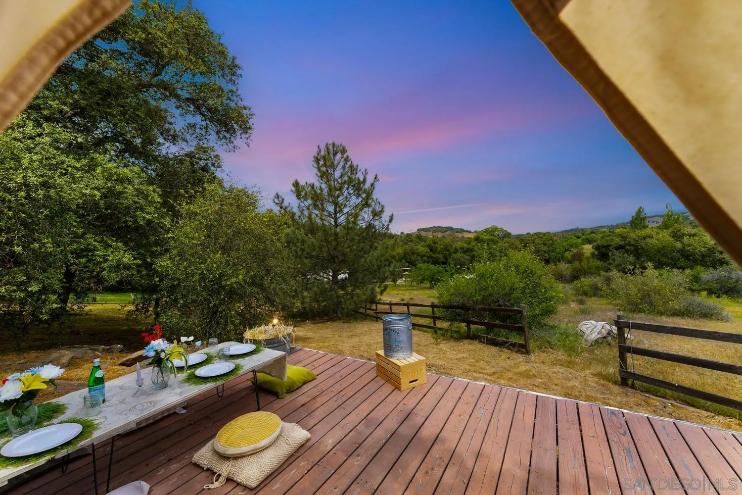 https://cdn.realtyfeed.com/cdn/127/260009666/432b246ef612741cb9d252e98b72546c.webp