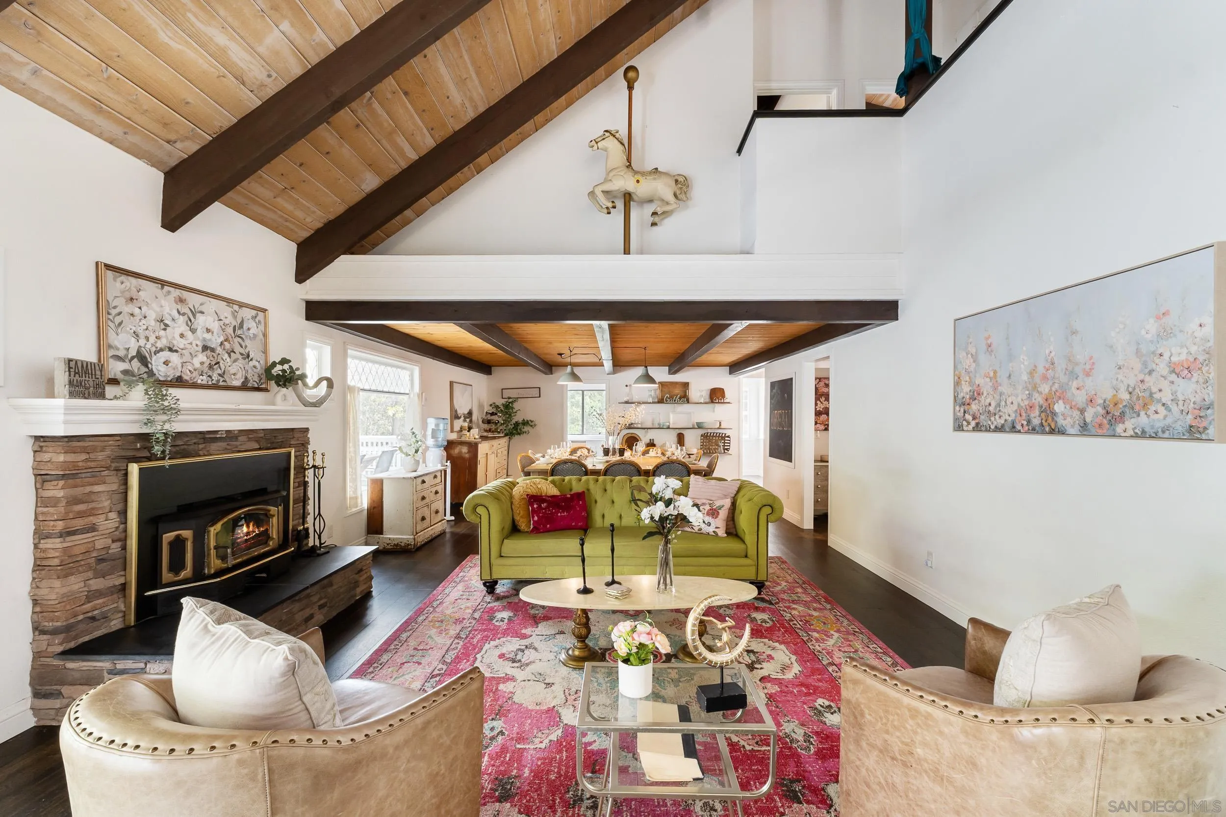 https://cdn.realtyfeed.com/cdn/127/260009666/4b8c7b30f5b3a73bfe7ed8e9d89ffe9f.webp