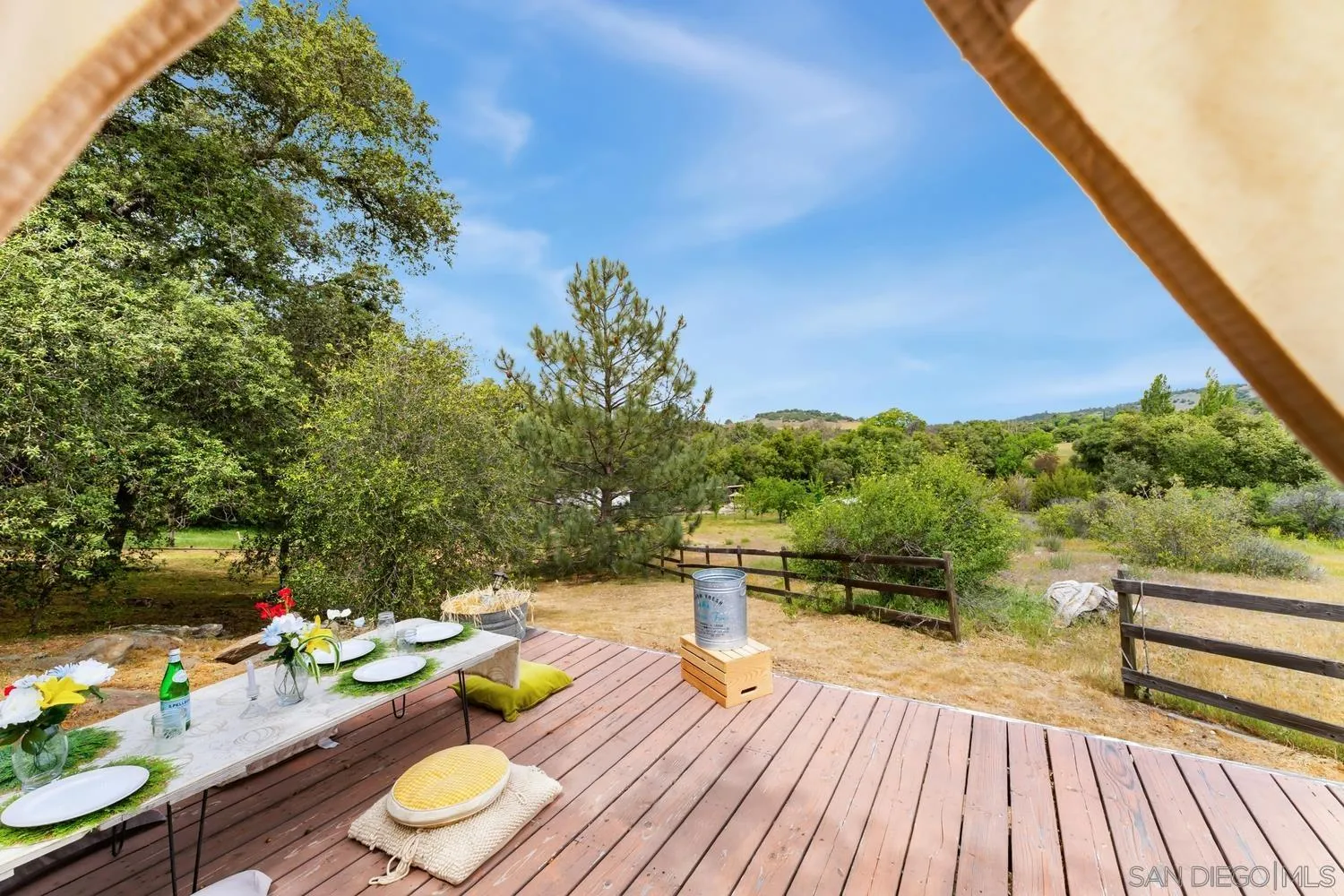 https://cdn.realtyfeed.com/cdn/127/260009666/4b8d8f19e58fa1fc58d99ca87d8170a5.webp