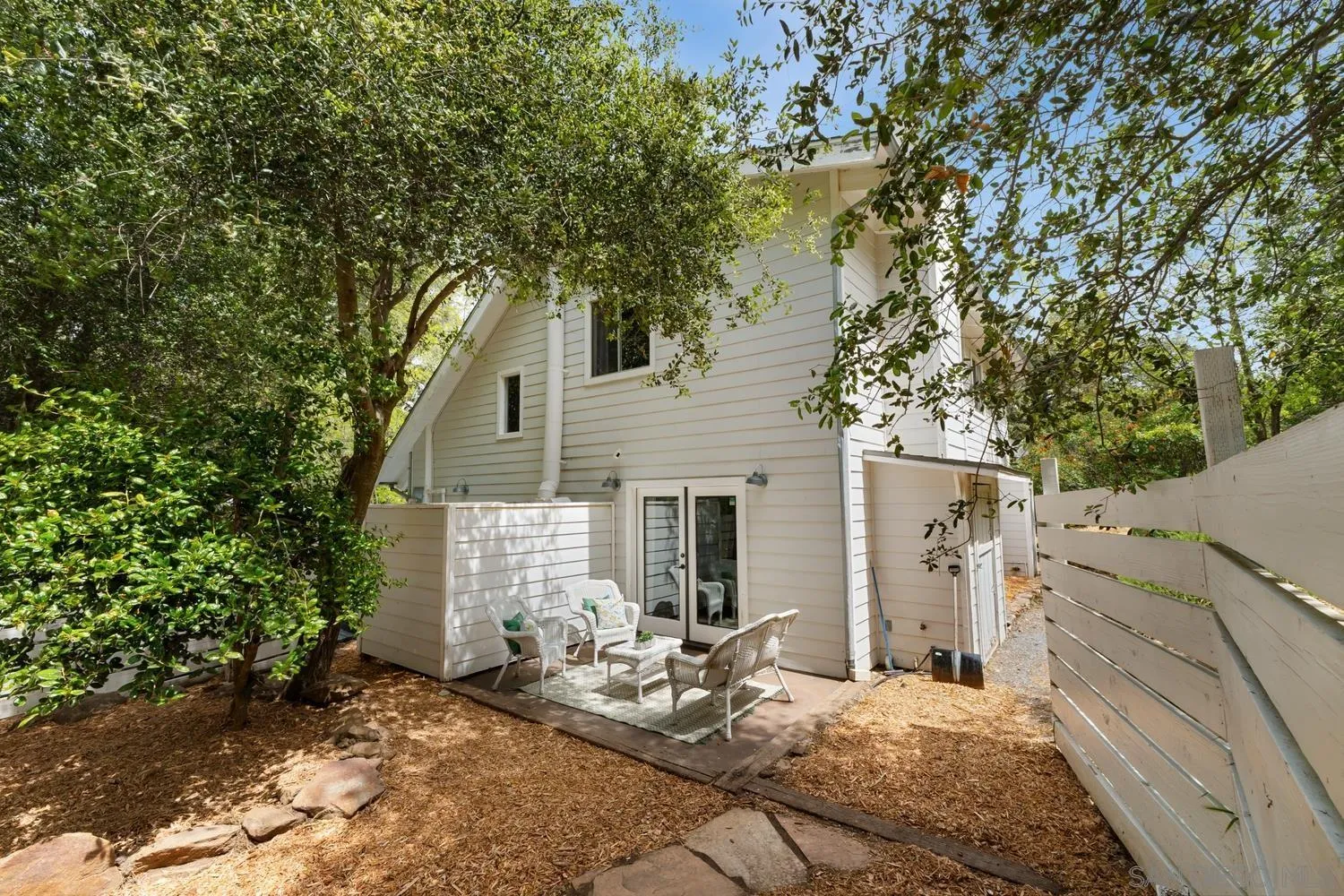https://cdn.realtyfeed.com/cdn/127/260009666/79fe2e6797dc90ef6204817106a47209.webp