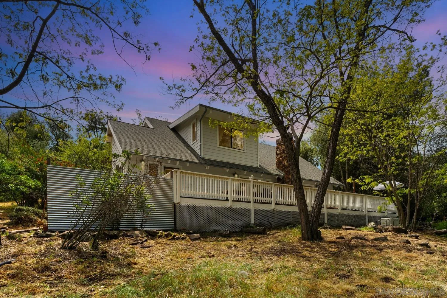 https://cdn.realtyfeed.com/cdn/127/260009666/8908729b76a18d5b6acd2fbd9f619d7e.webp