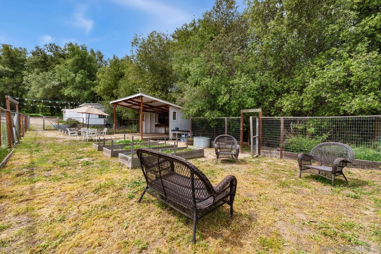 https://cdn.realtyfeed.com/cdn/127/260009666/c399db728262683443e4fba14e5e9793.webp