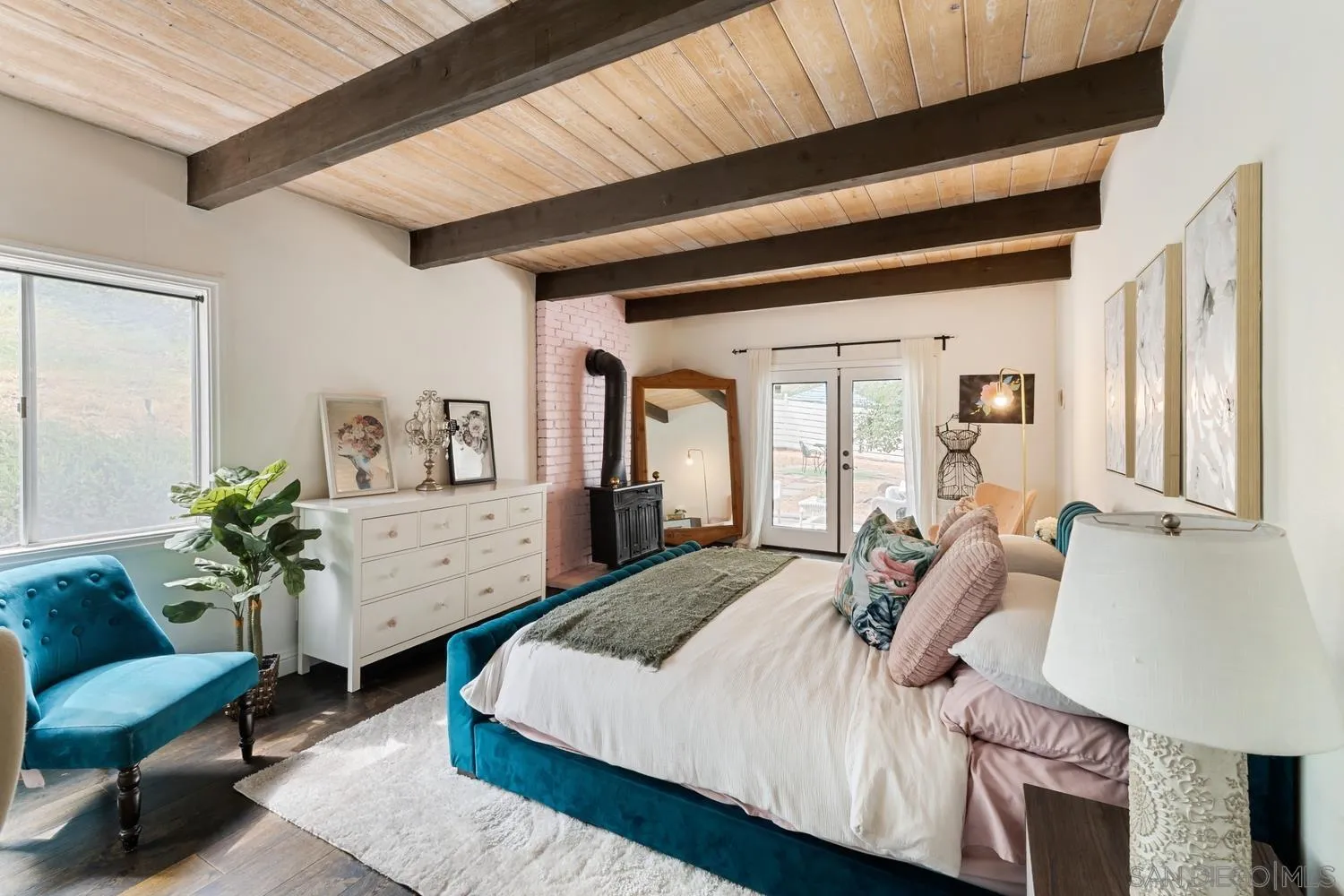 https://cdn.realtyfeed.com/cdn/127/260009666/e414855222ee79a63a2623f700517301.webp