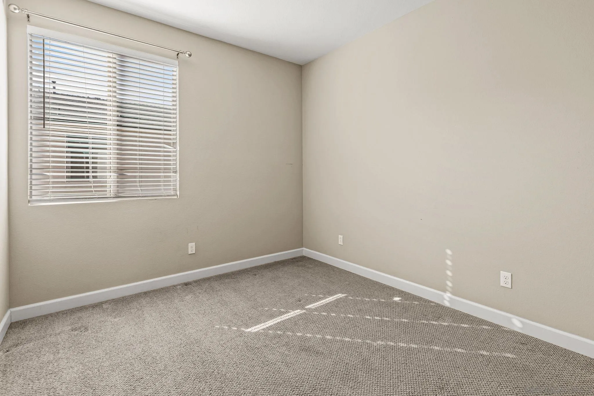 Photo #18: 260009668 Listing: Photo #18