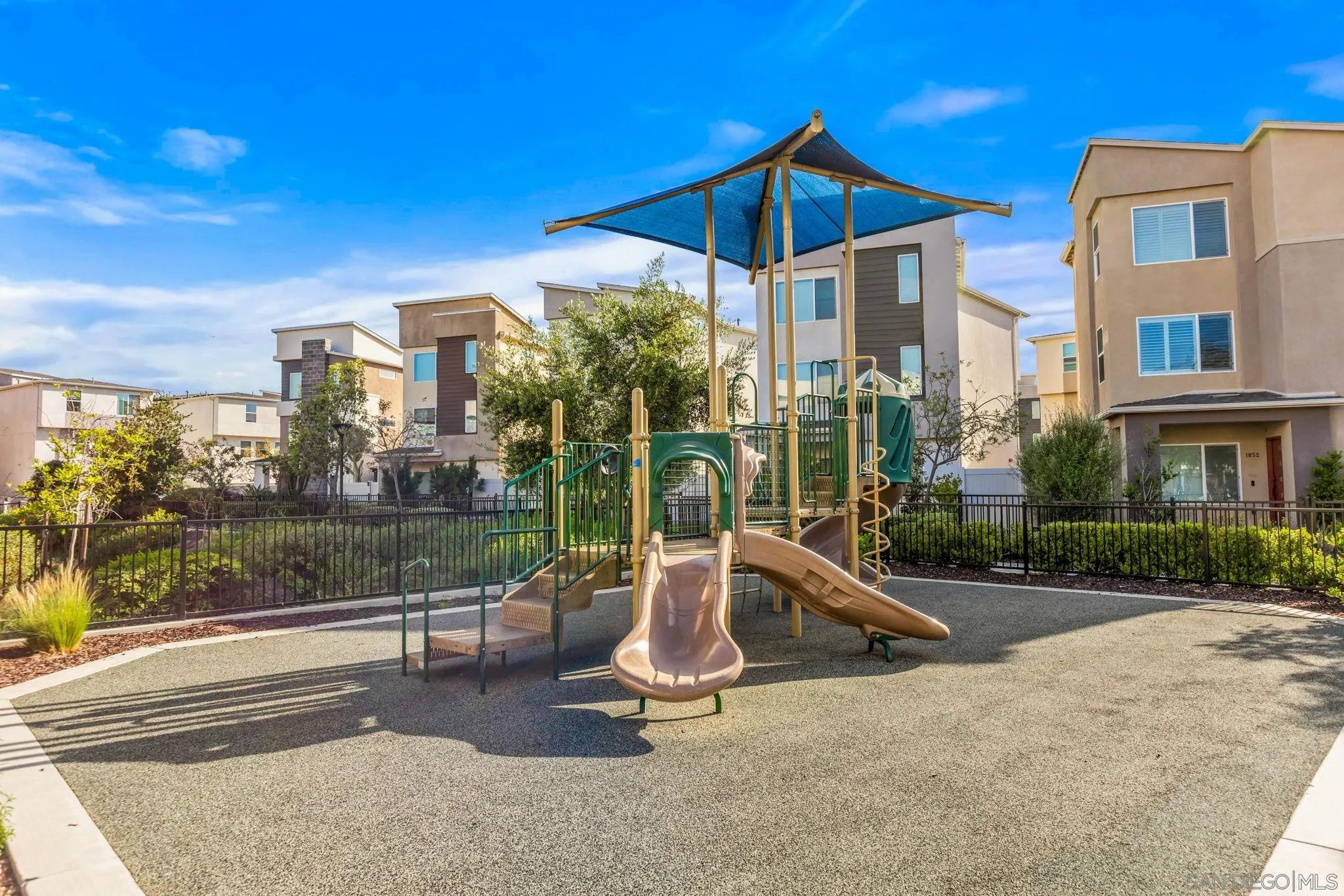 Photo #34: 260009668 Listing: Photo #34