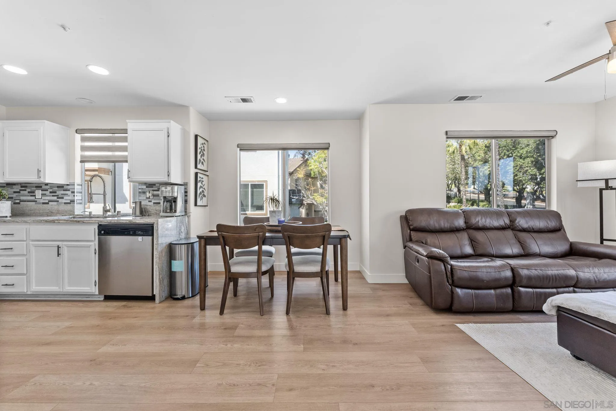 https://cdn.realtyfeed.com/cdn/127/260009682/23fd0e89252a112091c8786273697581.webp