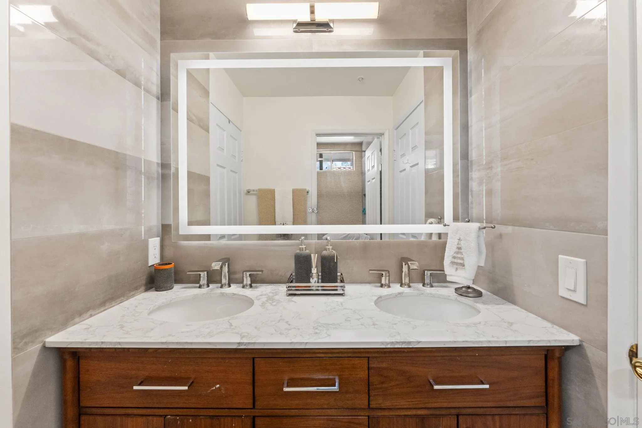 Photo #29: 260009682 Listing: Photo #29