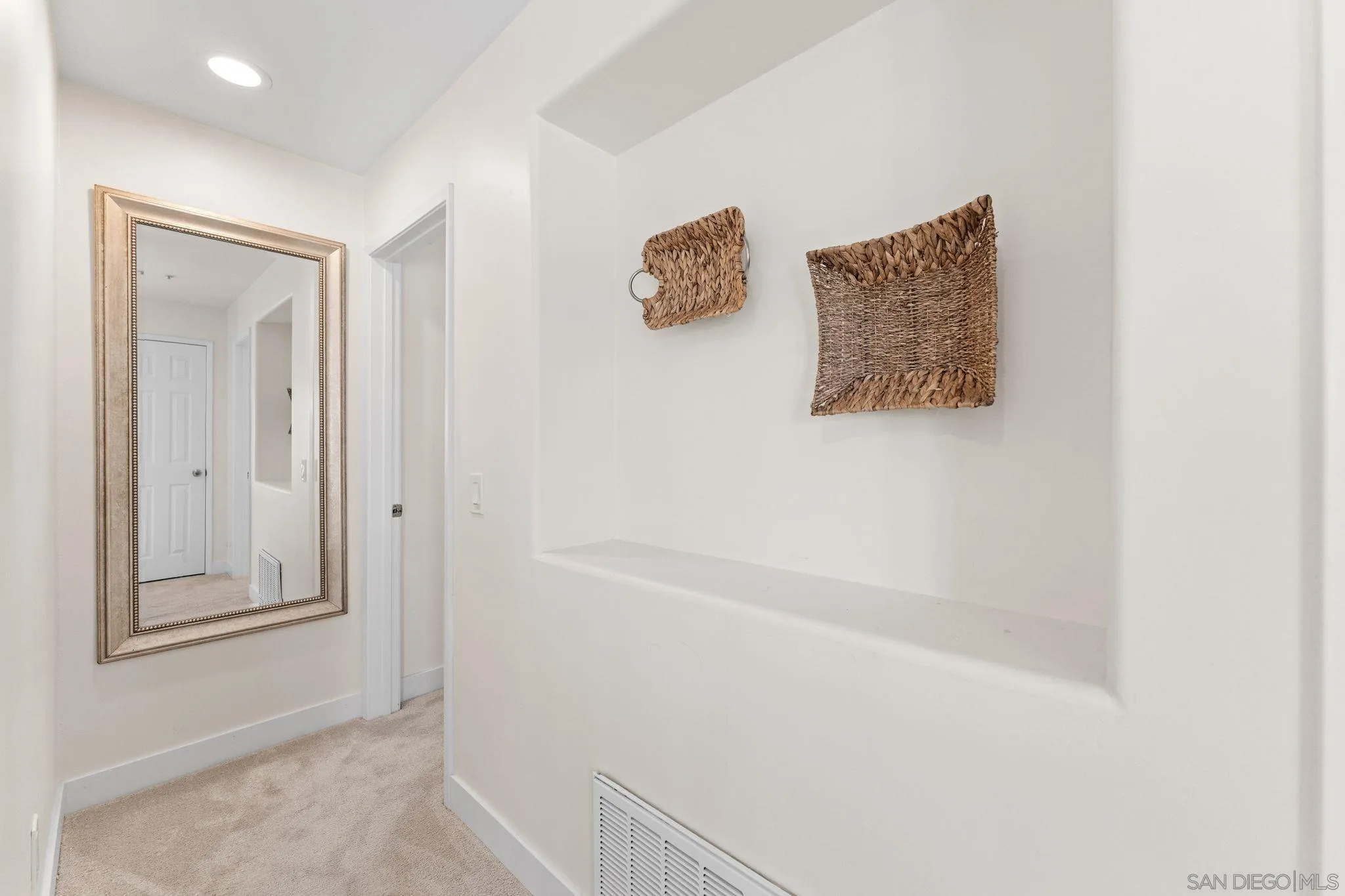 Photo #33: 260009682 Listing: Photo #33