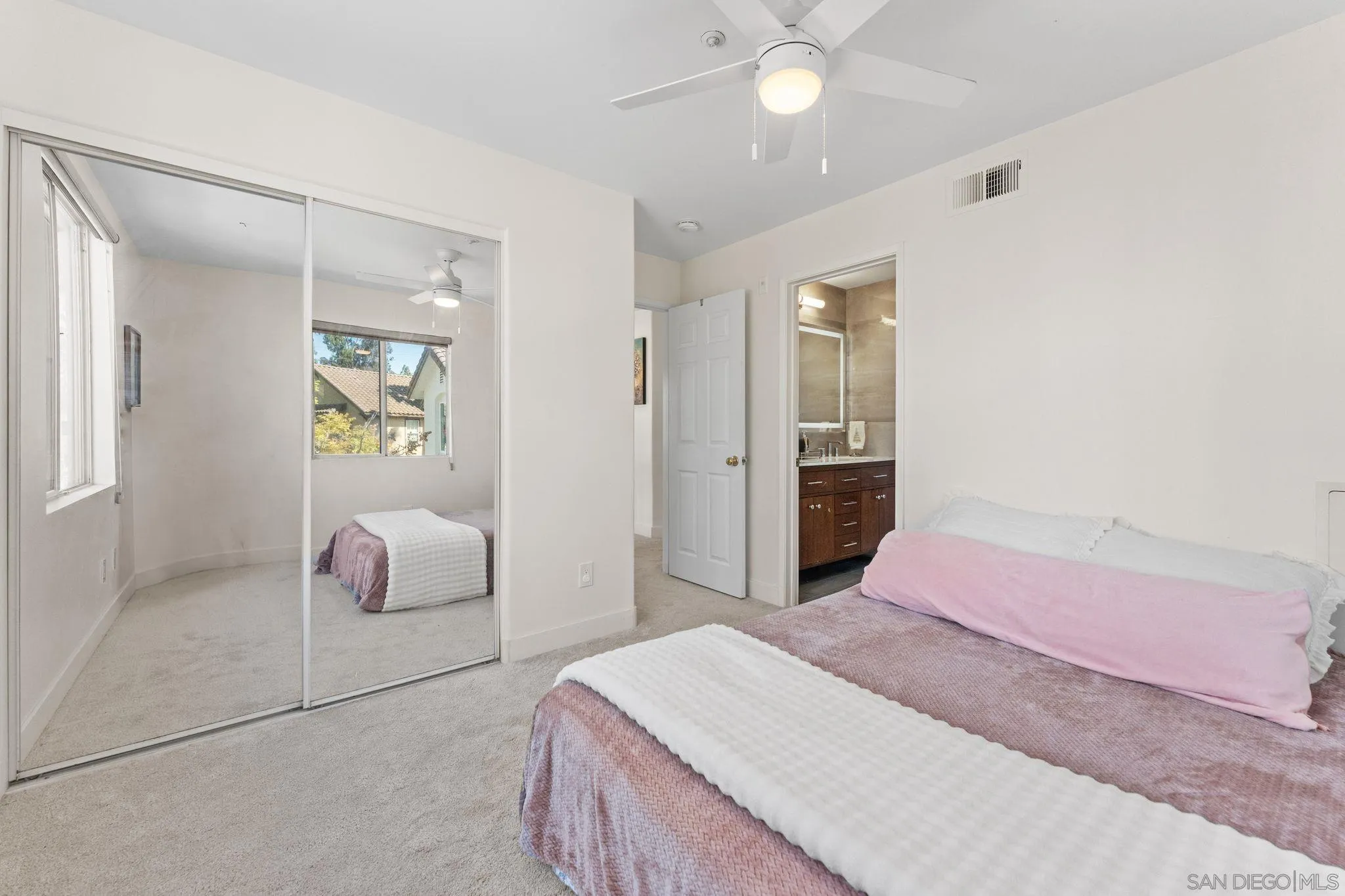 Photo #37: 260009682 Listing: Photo #37