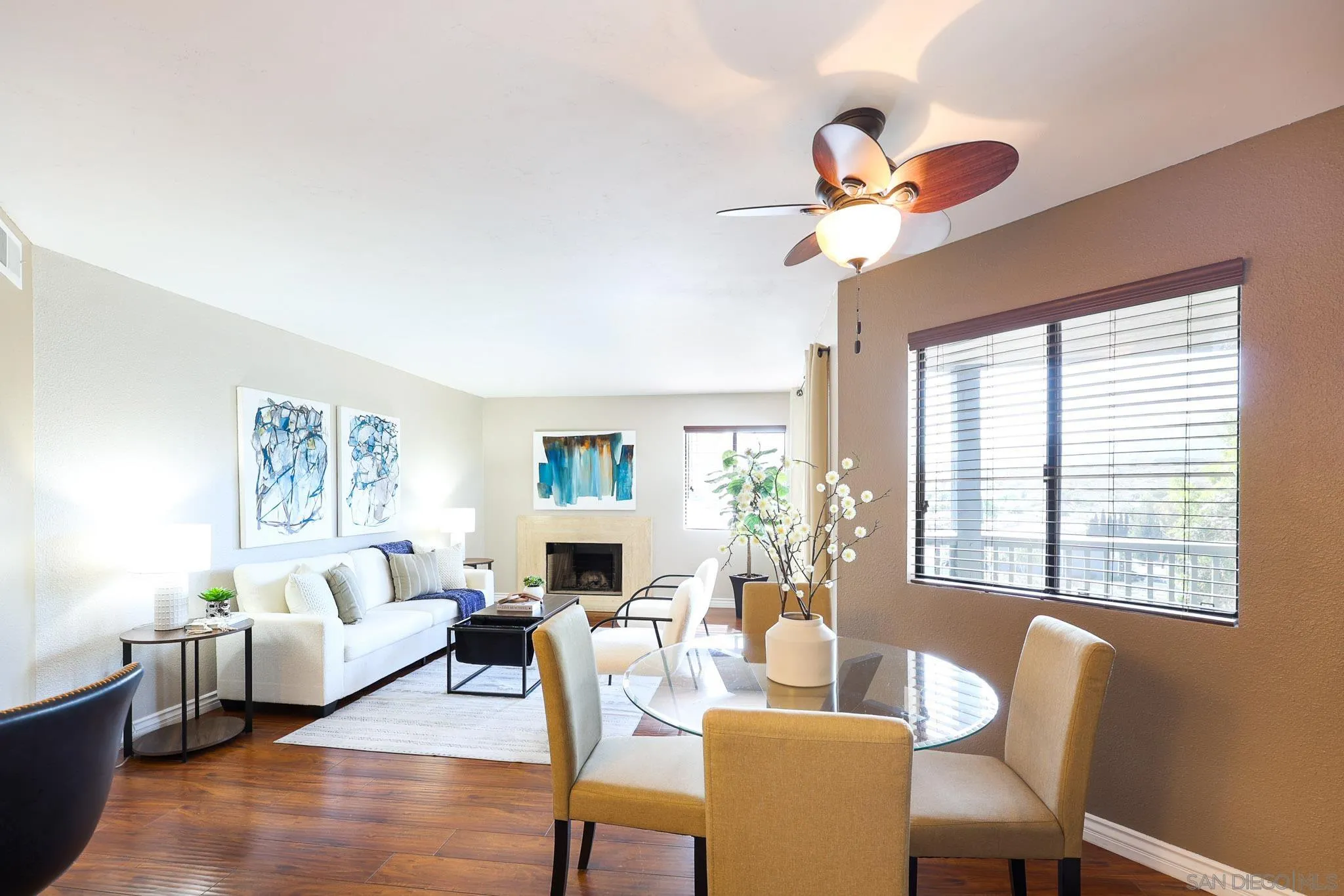 https://cdn.realtyfeed.com/cdn/127/260009683/60c4c61a7977c4d34a5b27e51894074a.webp