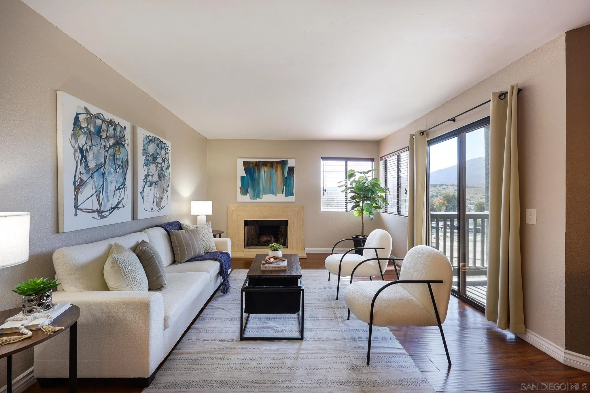 https://cdn.realtyfeed.com/cdn/127/260009683/856d479680a1afad28a3e3c51219f262.webp