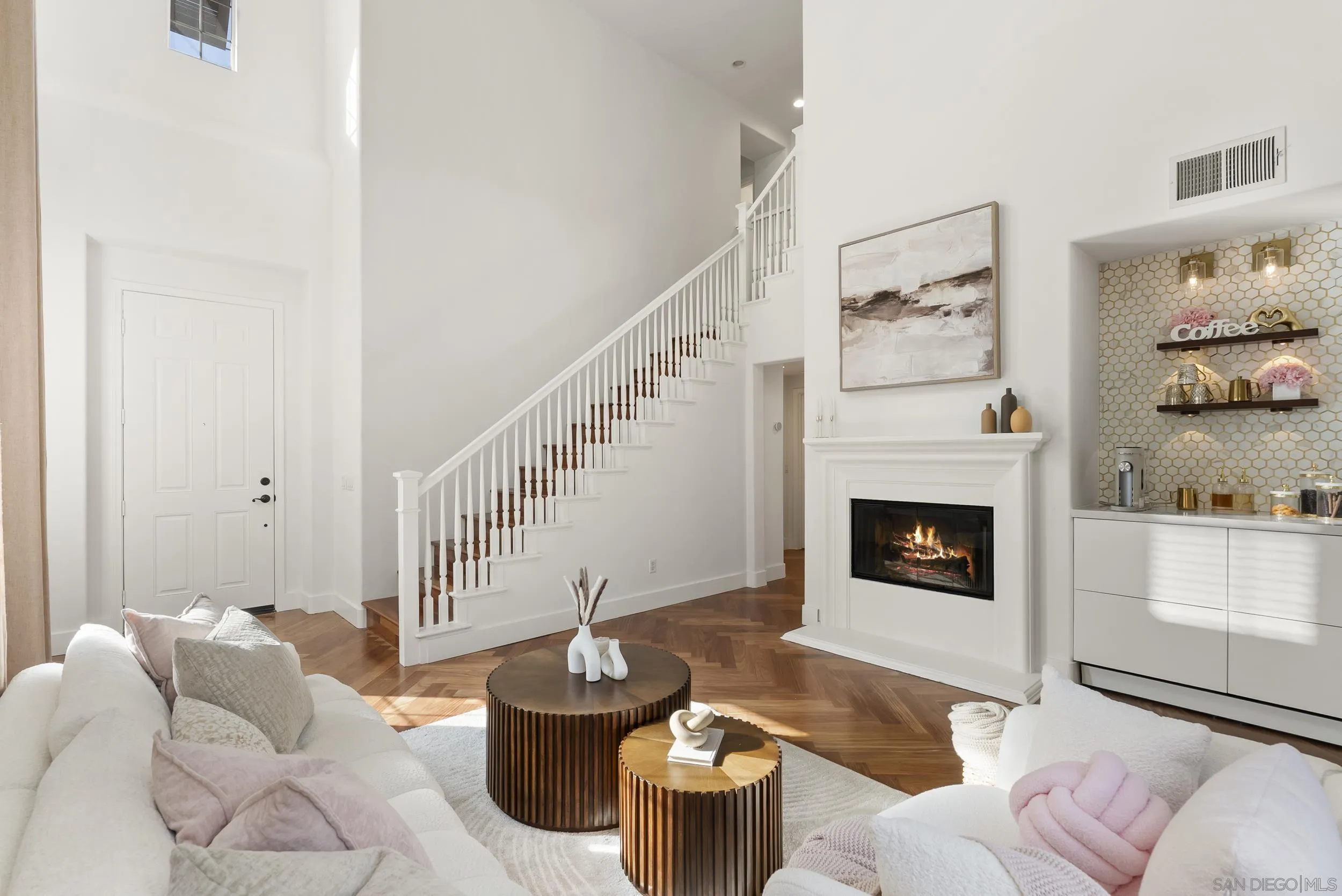 https://cdn.realtyfeed.com/cdn/127/260009686/0b47f0f3dc14ec0577e3434e97bcb24a.webp